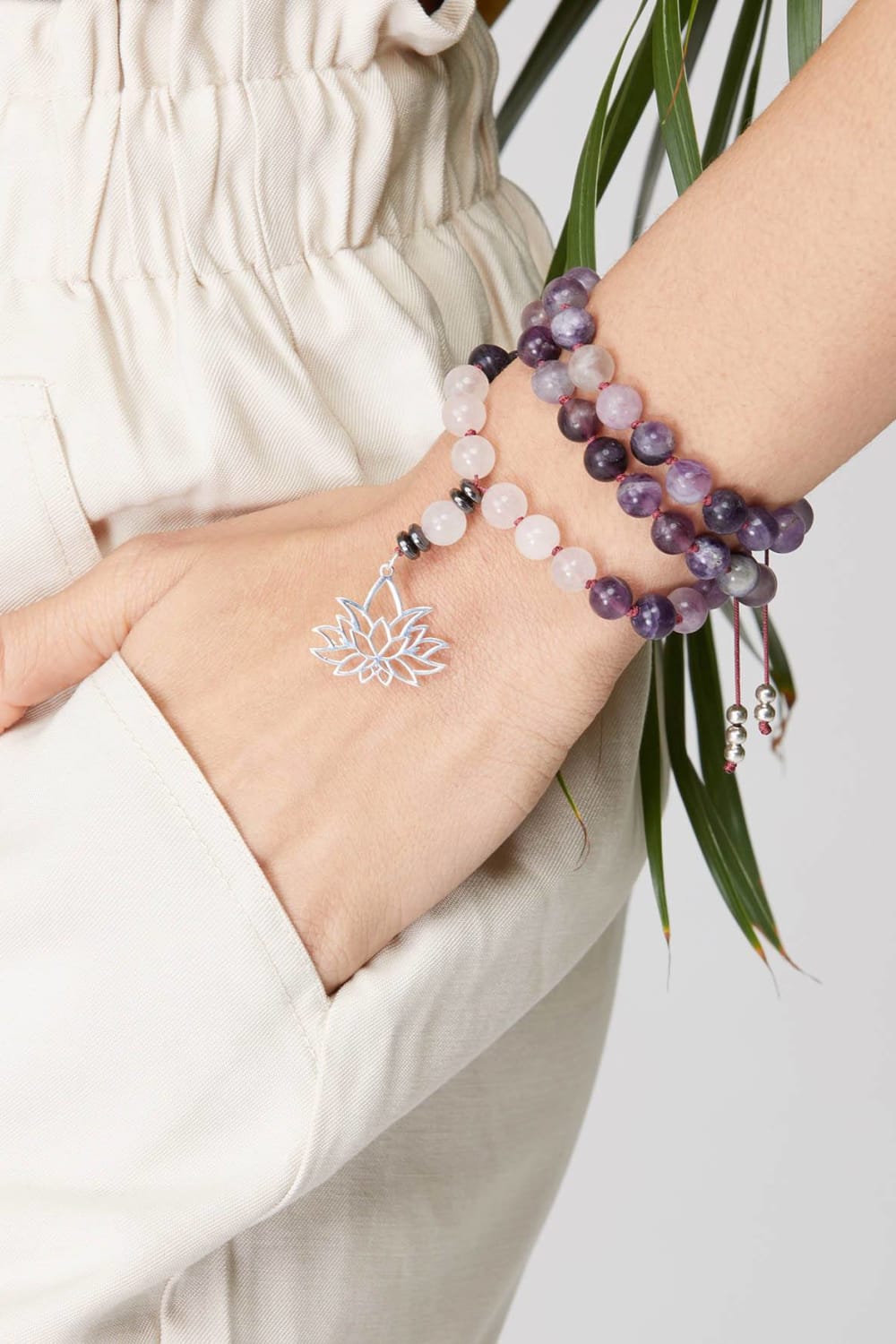 Arven’s World by Aylin Işıklı-Elektromanyeti̇k Stres Mala Kolye-Kolye-2-Milagron.com