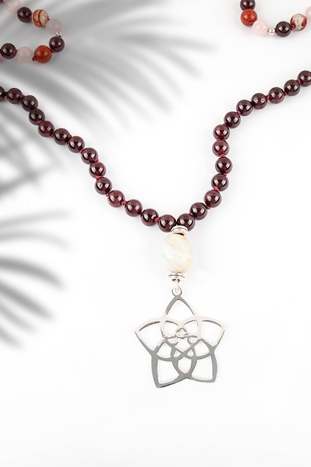 Arven’s World by Aylin Işıklı-Güç Ve Cesaret Mala Kolye-Kolye-4-Milagron.com