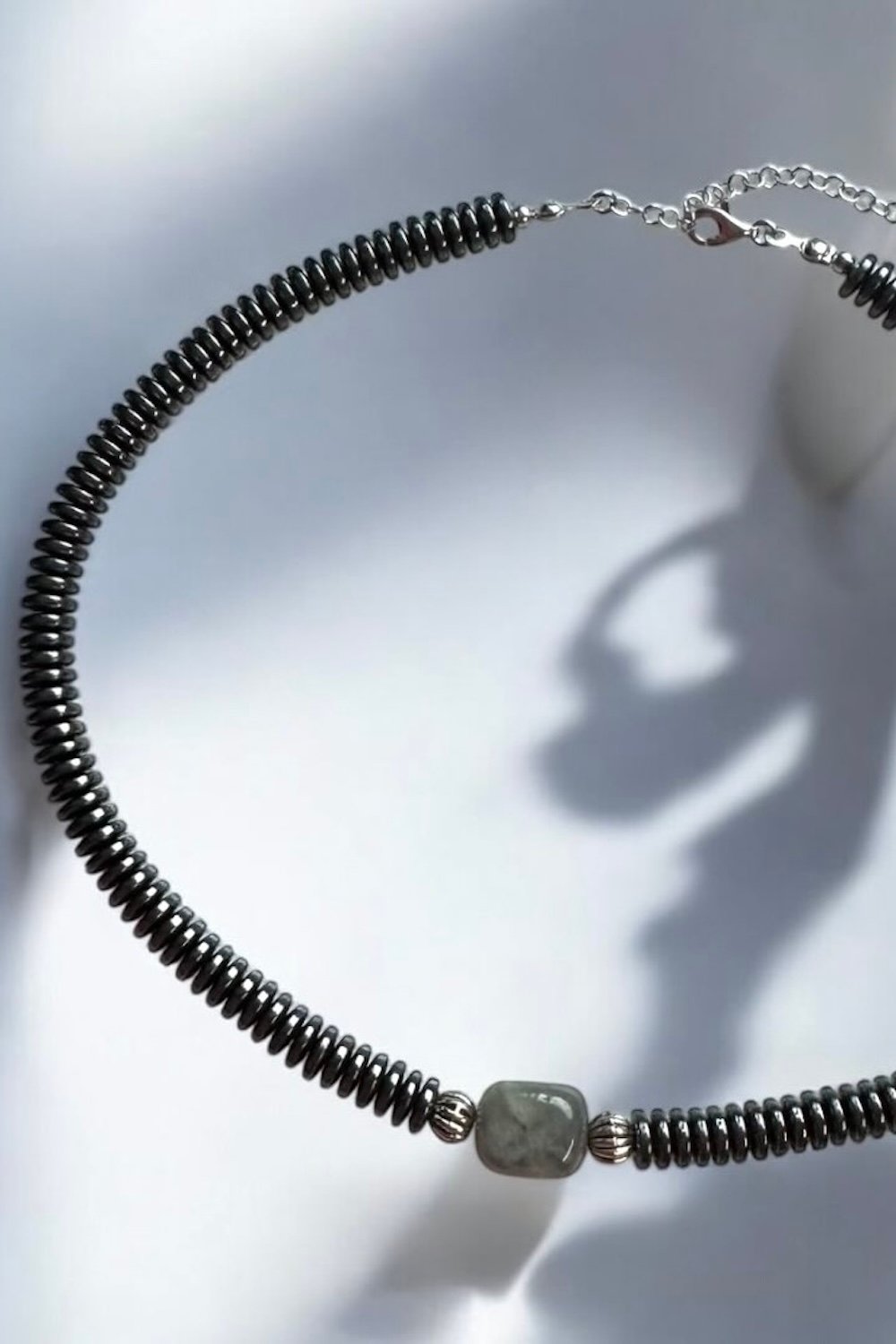 Arven’s World by Aylin Işıklı-Hematit / Labradorit Kolye-Kolye-2-Milagron.com