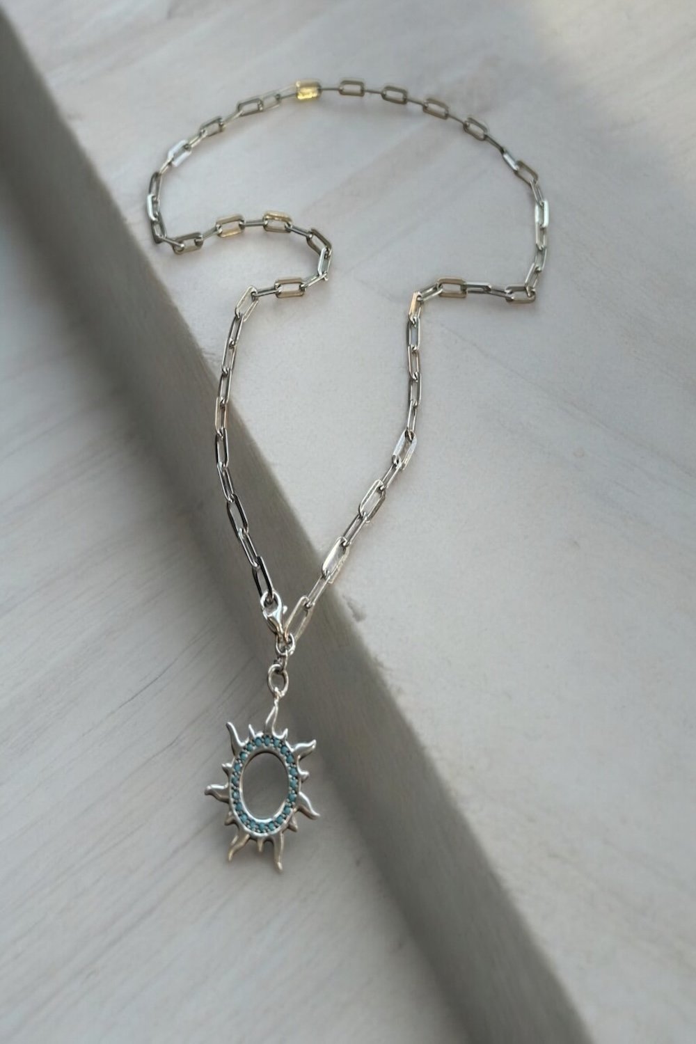 Arven’s World by Aylin Işıklı-Kaira Kolye-Kolye-1-Milagron.com