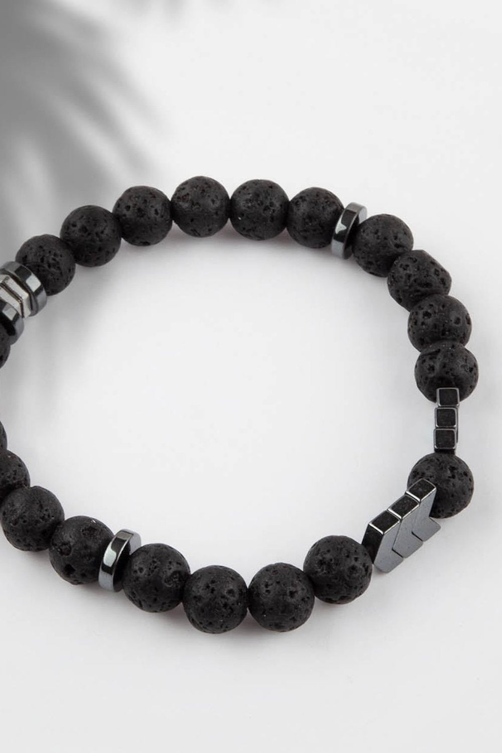 Arven’s World by Aylin Işıklı-Lav Taşi Bi̇lekli̇k-Bileklik-4-Milagron.com