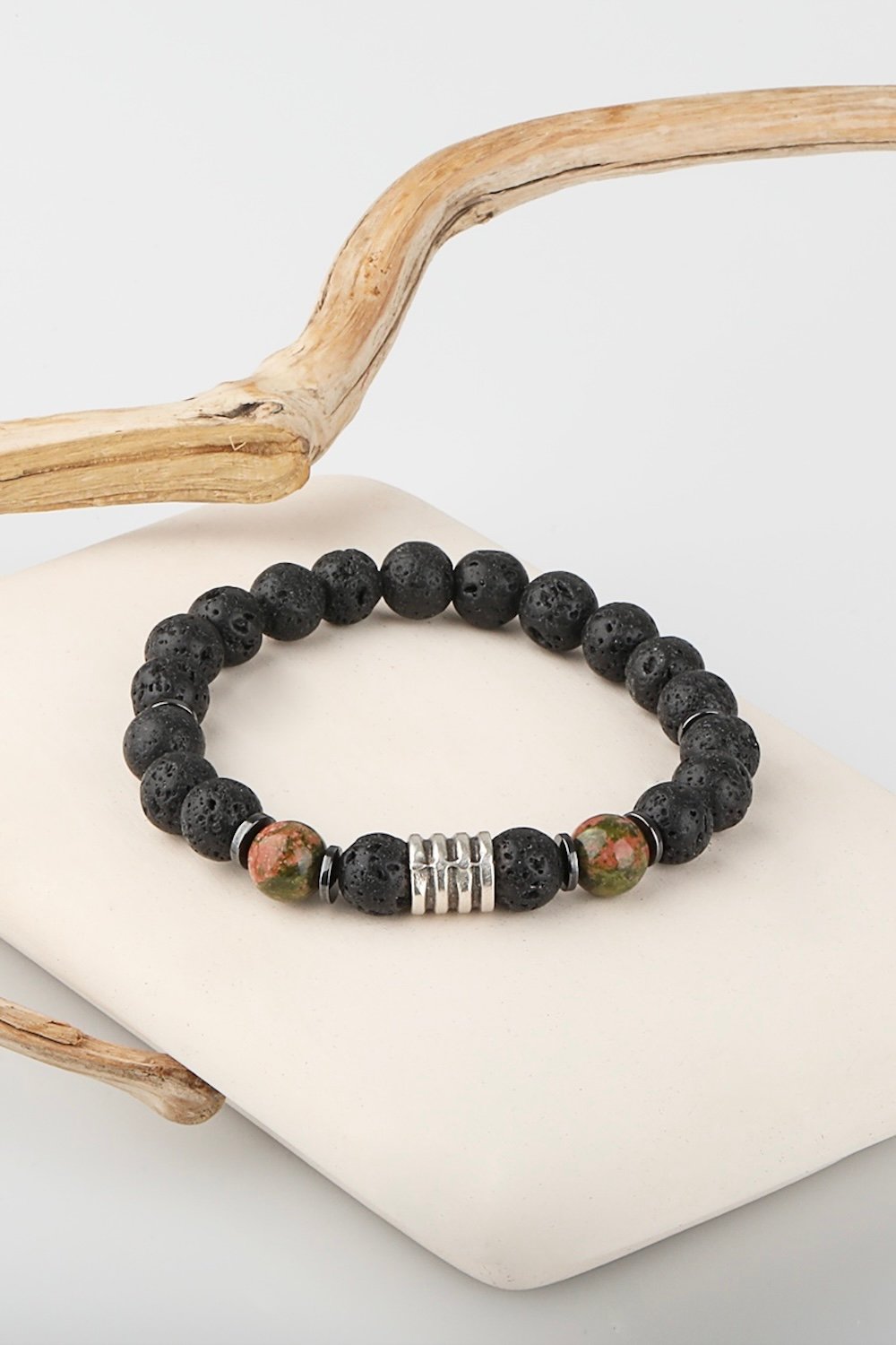 Arven’s World by Aylin Işıklı-Lav Taşi/ Unaki̇te Bi̇lekli̇k-Bileklik-4-Milagron.com