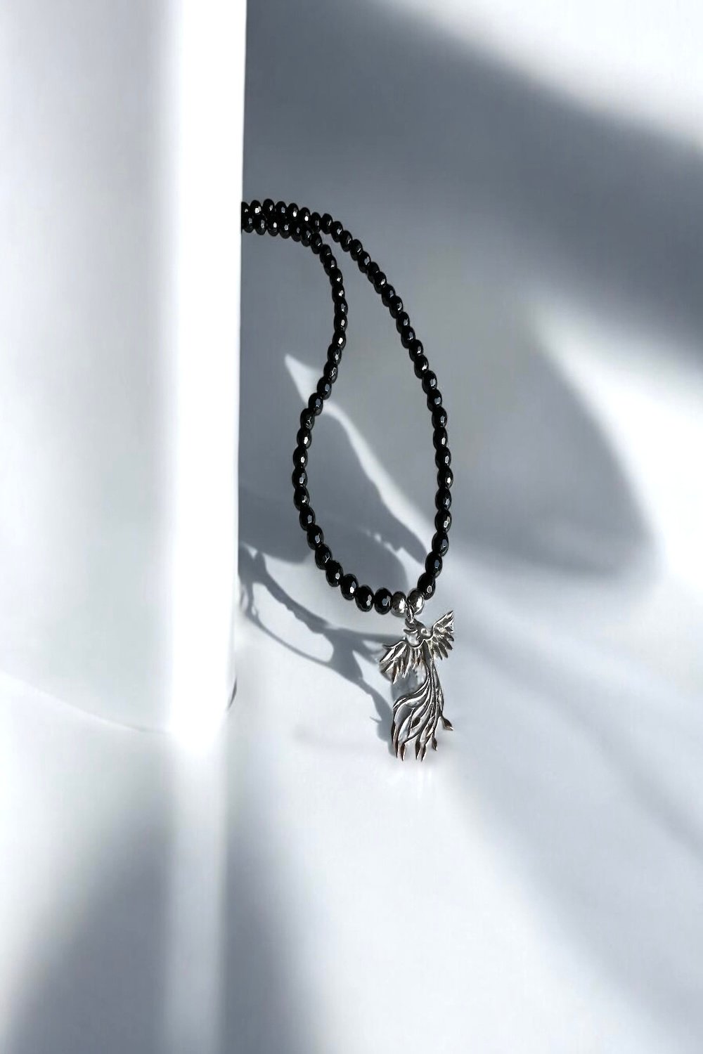 Arven’s World by Aylin Işıklı-Oniks / Anka Kuşu Kolye-Kolye-1-Milagron.com