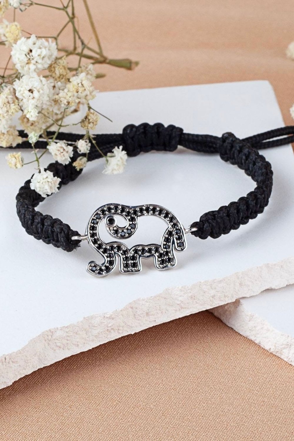 Arven’s World by Aylin Işıklı-Passi̇on Bi̇lekli̇k-Bileklik-1-Milagron.com