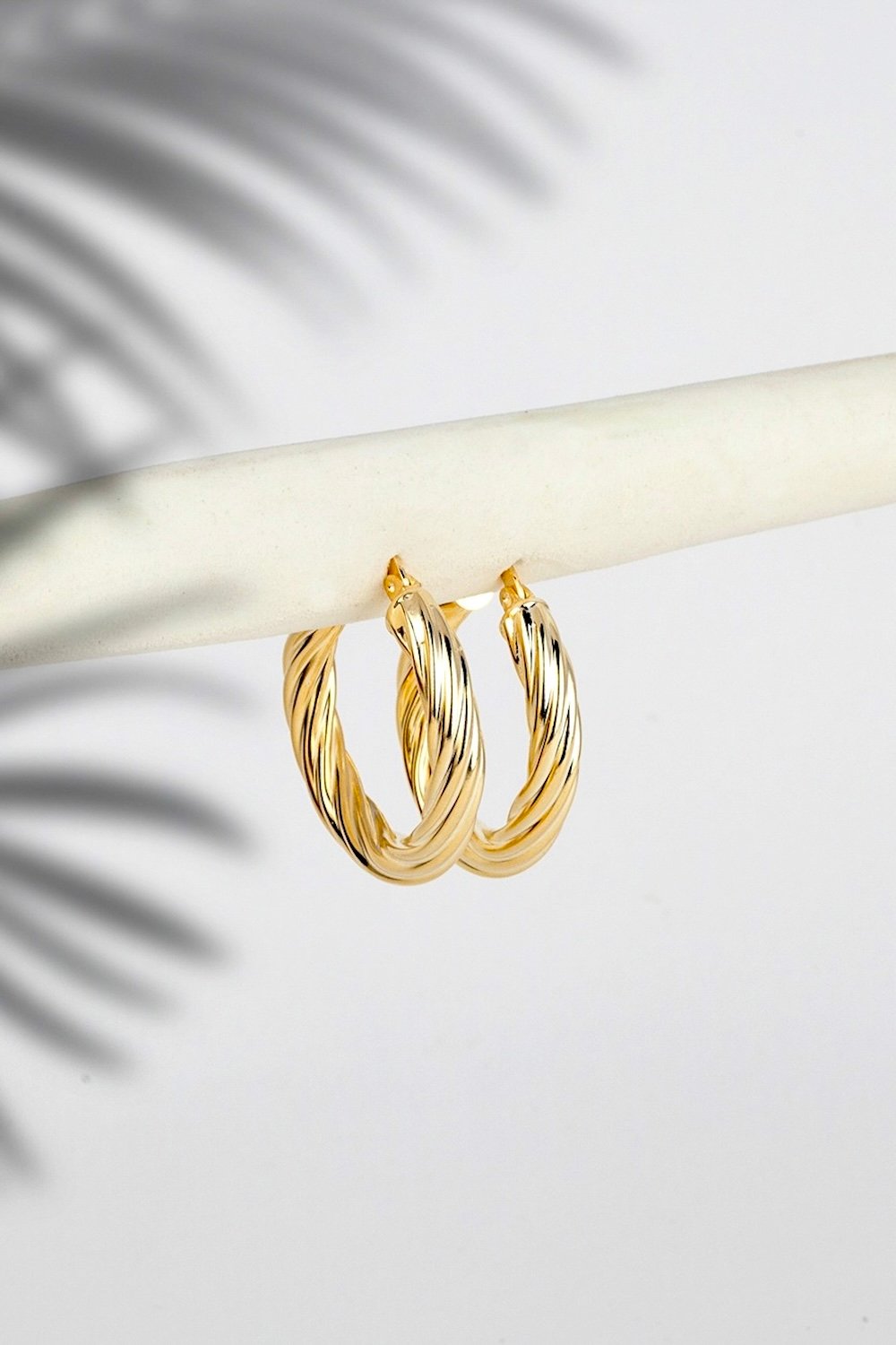 Arven’s World by Aylin Işıklı-Pera Gold Küpe-Küpe-2-Milagron.com