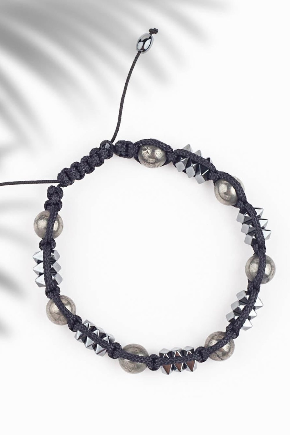 Arven’s World by Aylin Işıklı-Pirit Örme Bileklik-Bileklik-3-Milagron.com