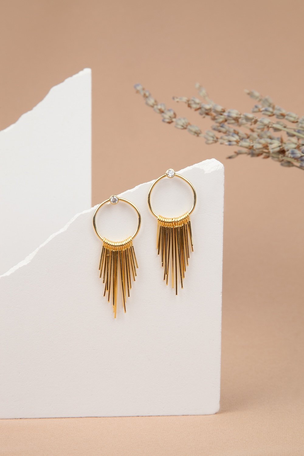 Arven’s World by Aylin Işıklı-SORUNLU - Vi̇va Küpe-Küpe-1-Milagron.com