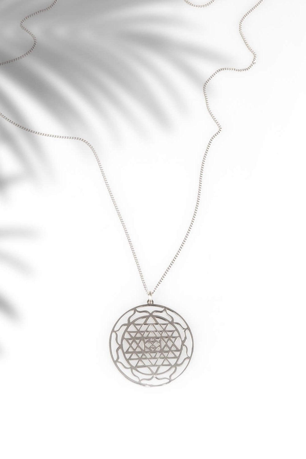 Arven’s World by Aylin Işıklı-Sri Yantra Kolye-Kolye-1-Milagron.com