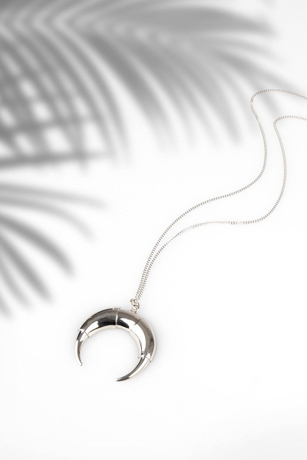 Arven’s World by Aylin Işıklı-Ters Boynuz Kolye-Kolye-5-Milagron.com