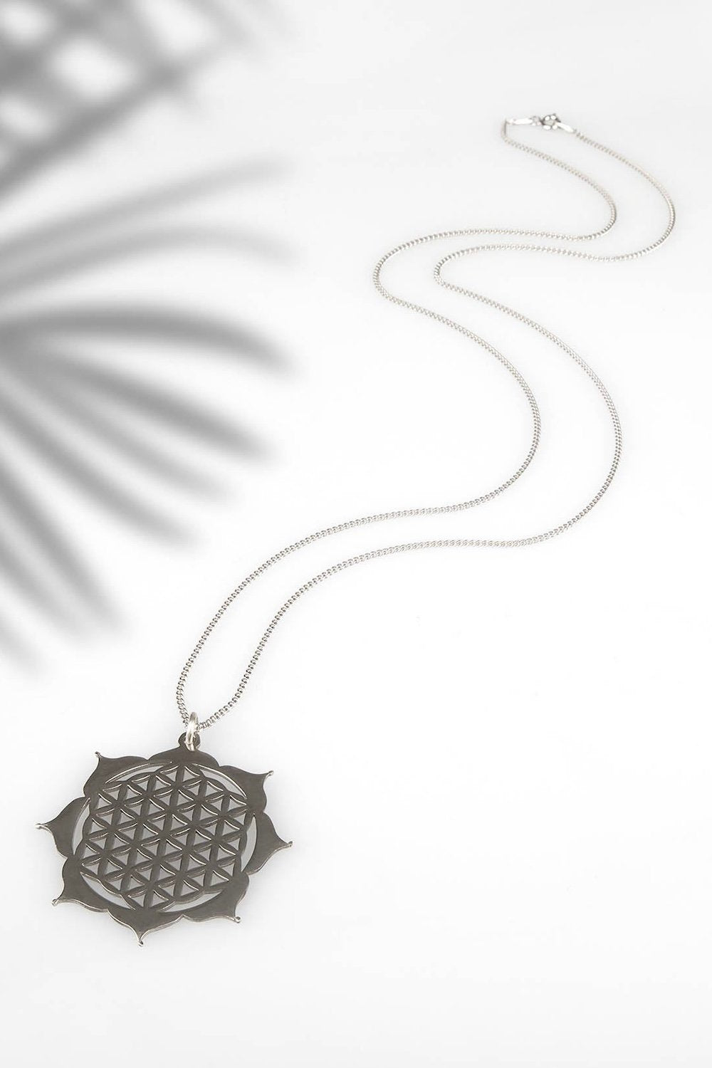 Arven’s World by Aylin Işıklı-Yaşam Çiçeği Kolye-Kolye-1-Milagron.com