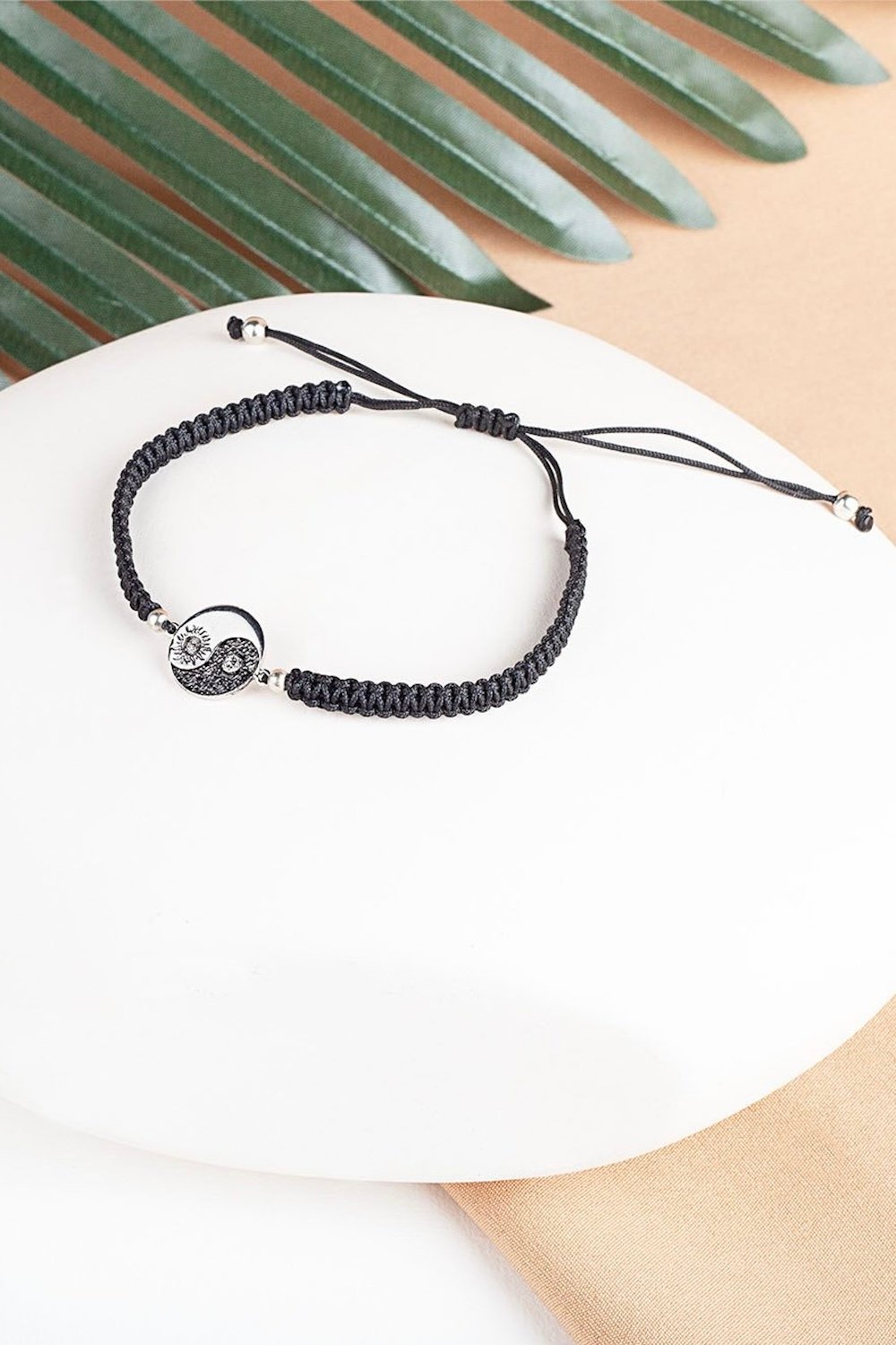 Arven’s World by Aylin Işıklı-Yi̇n Yang Bi̇lekli̇k-Bileklik-5-Milagron.com