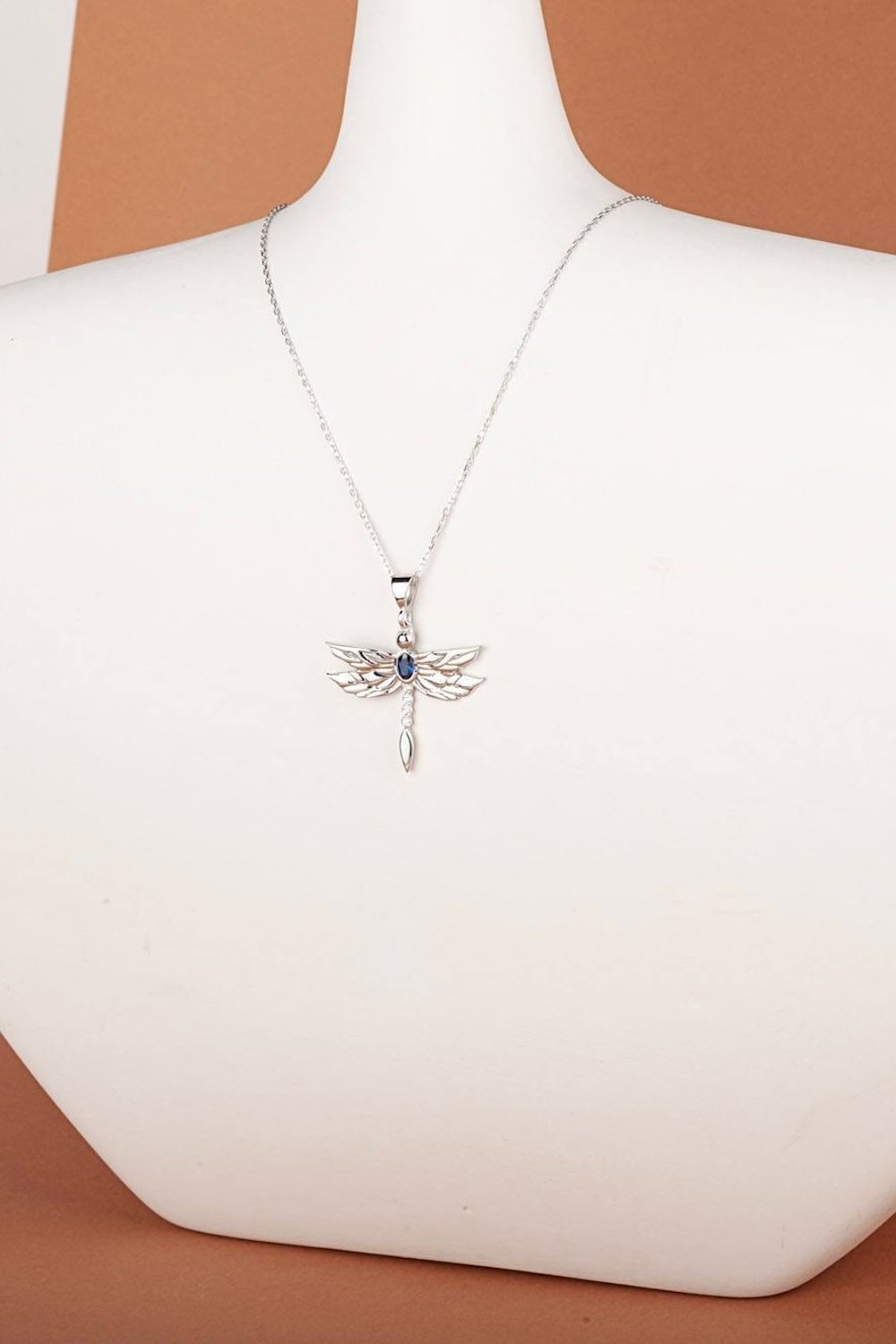 Arven’s World by Aylin Işıklı-Yusufçuk Kolye-Kolye-1-Milagron.com