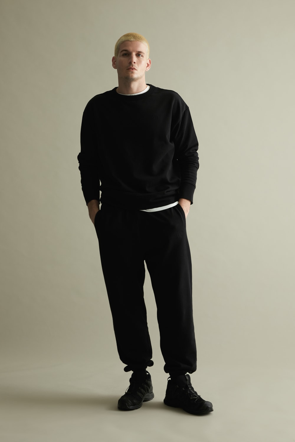 Assemblage Studios-Track Pants / Men-Eşofman-1-Milagron.com