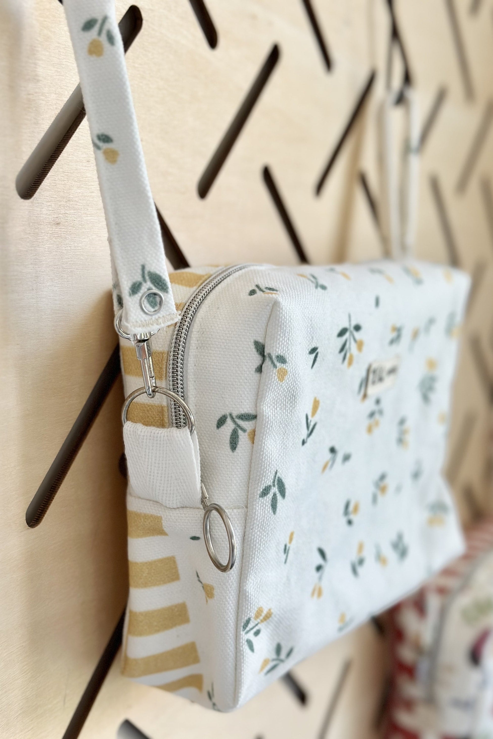 Asu Baby&Kids Lemonita Organik Pamuk Sıvı Geçirmez Çift Askılı Çanta