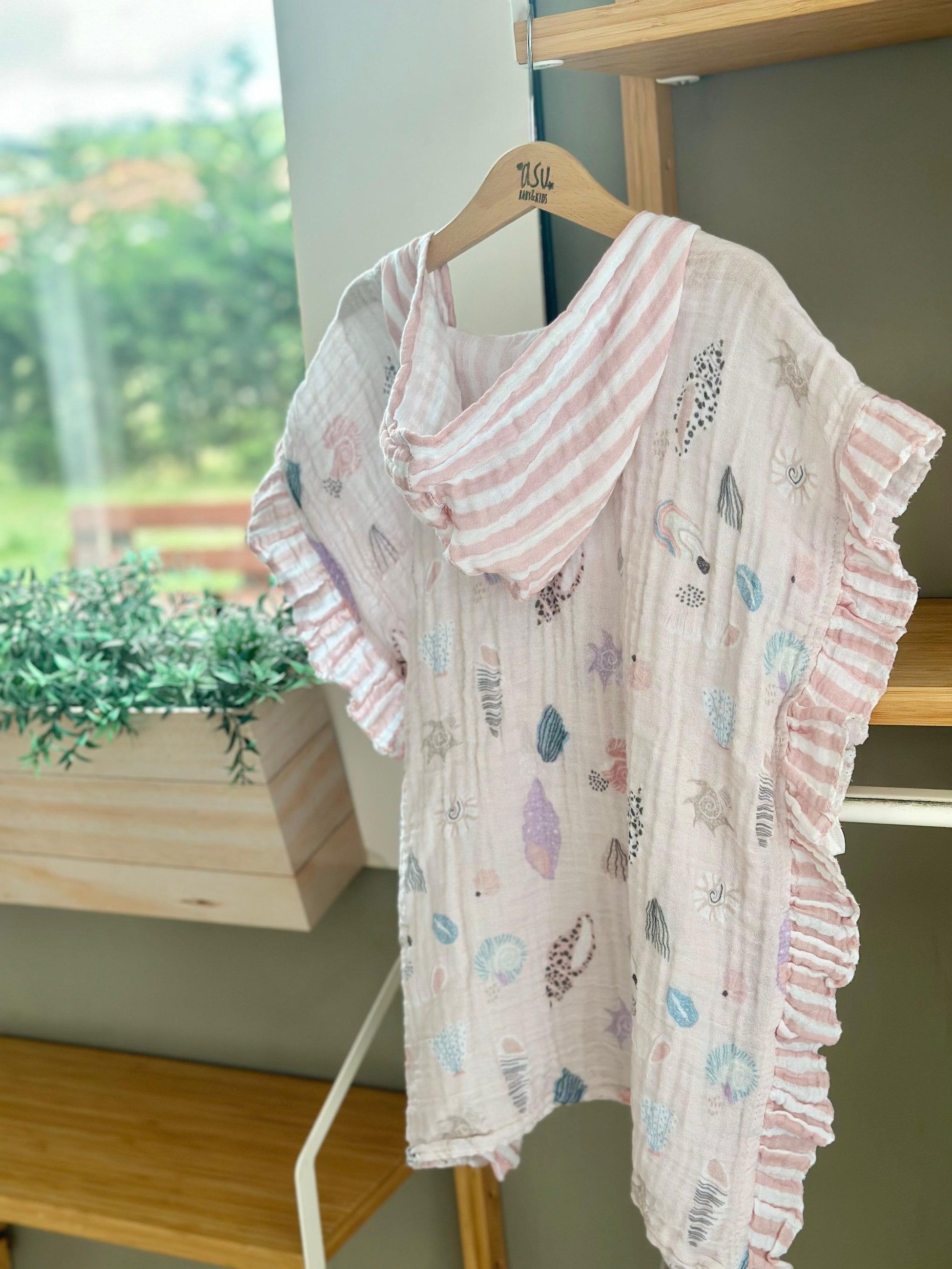 Outlet Shelly Fırfırlı Müslin Panço