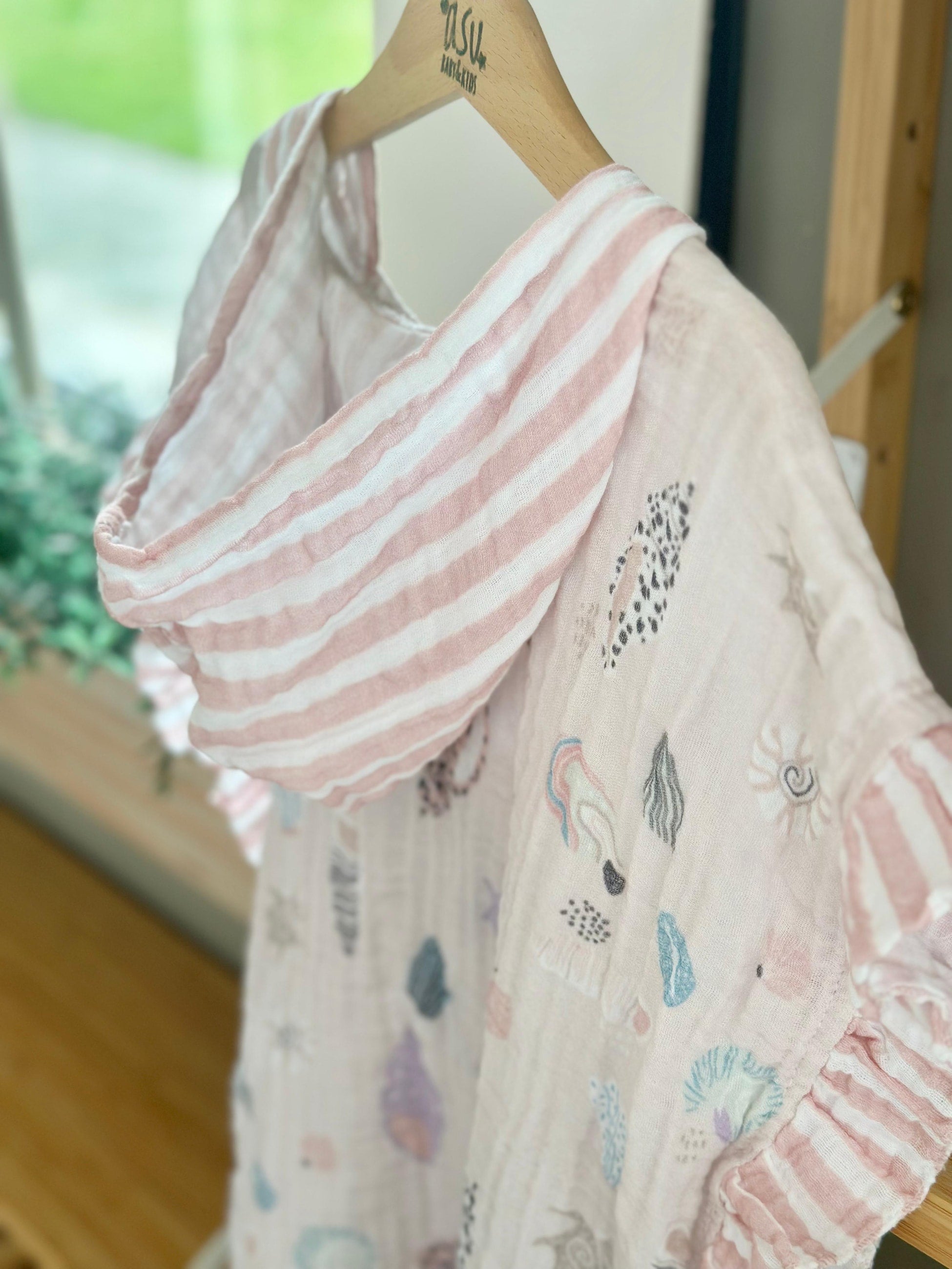 Outlet Shelly Fırfırlı Müslin Panço