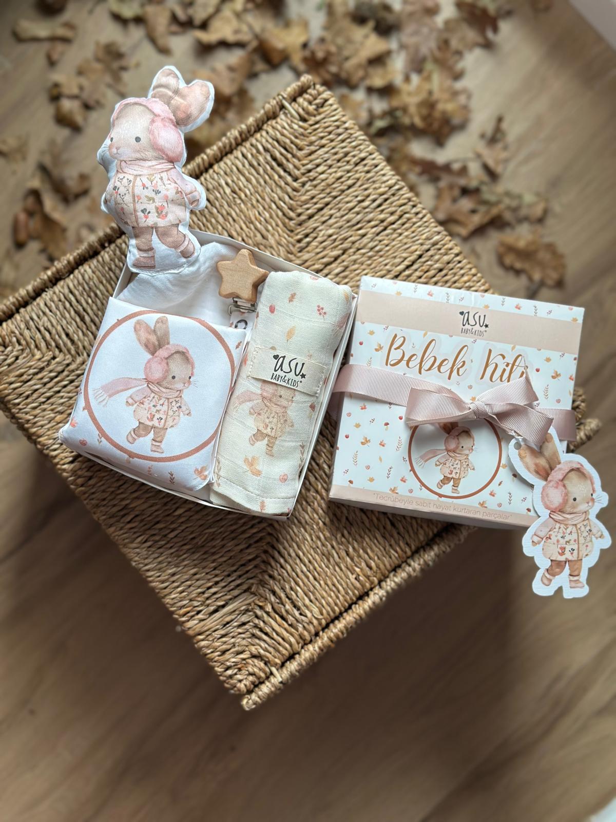 Ponpony Organik Pamuk Hediye Bebek Kiti