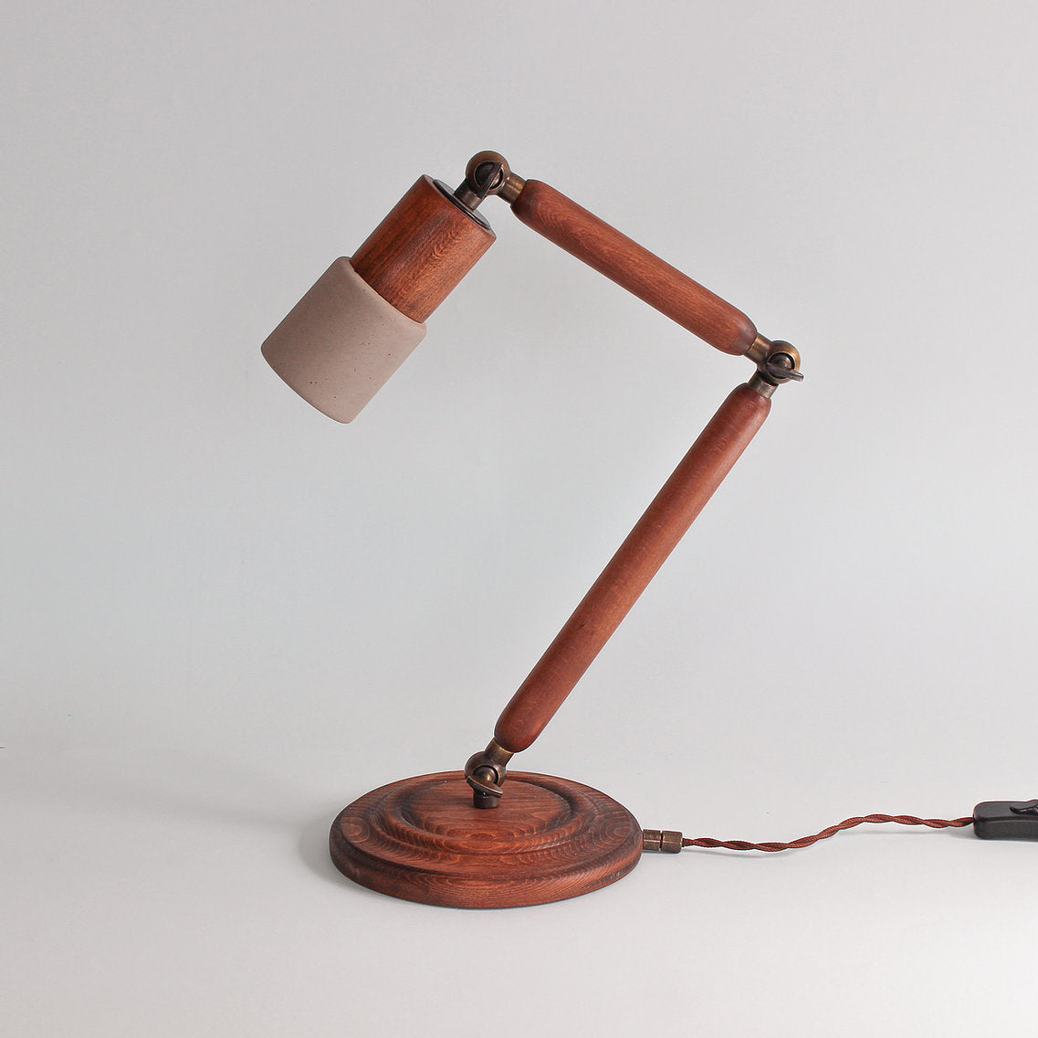 Atolye Store-Ahşap/Beton Masa Lambası-Masa Lambası-6-Milagron.com