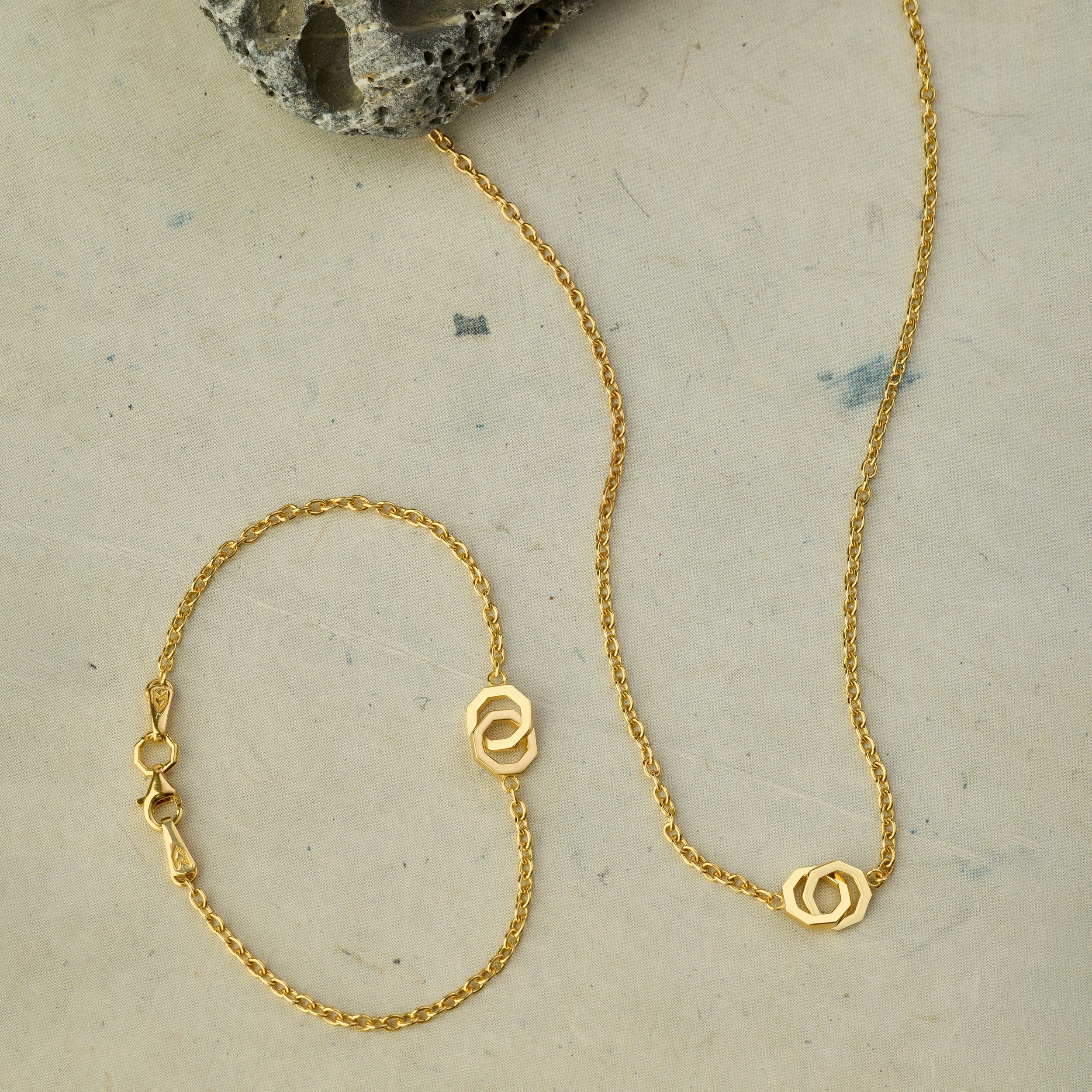 Couple Octagon Necklace In Gold
