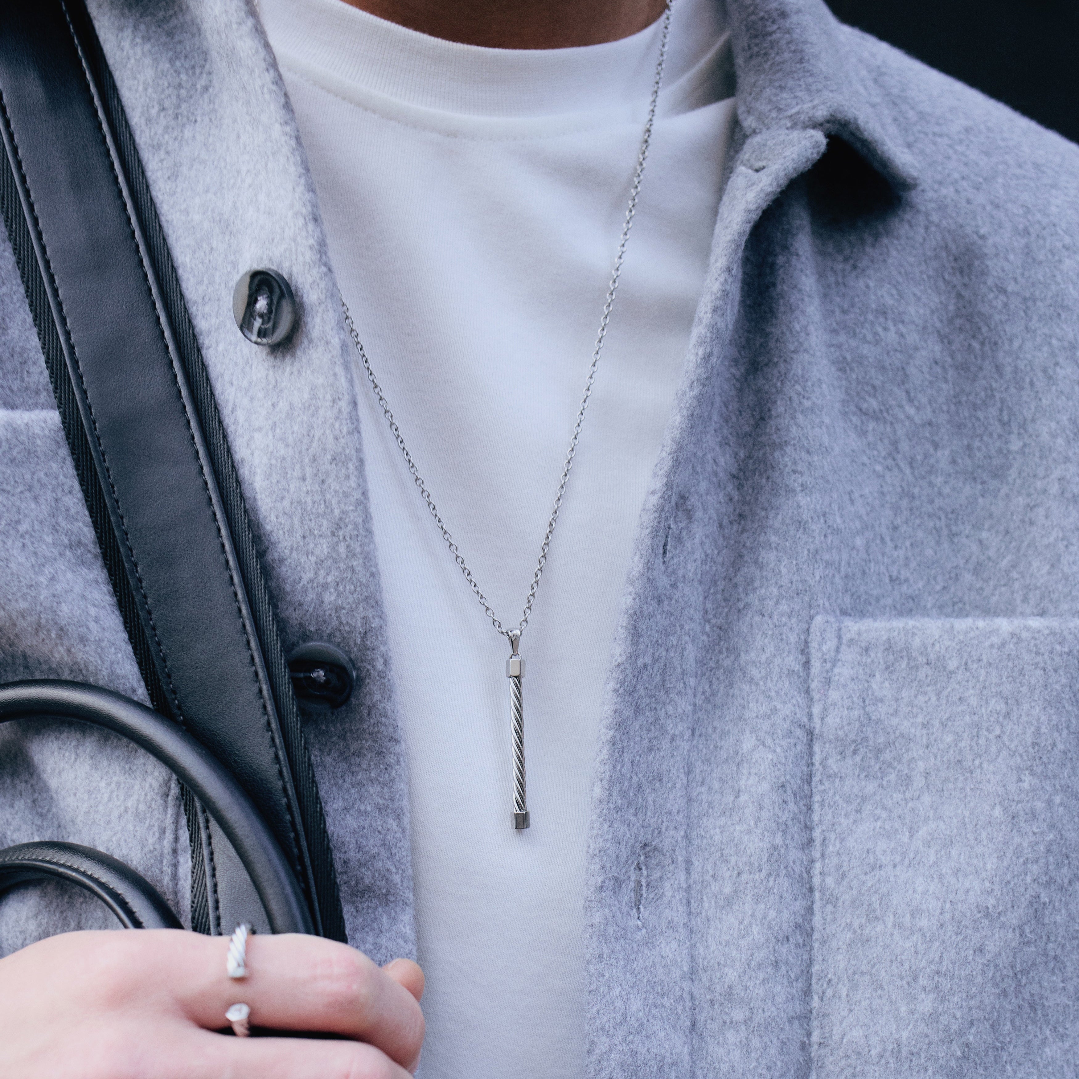 Helical Chain Necklace In Silver