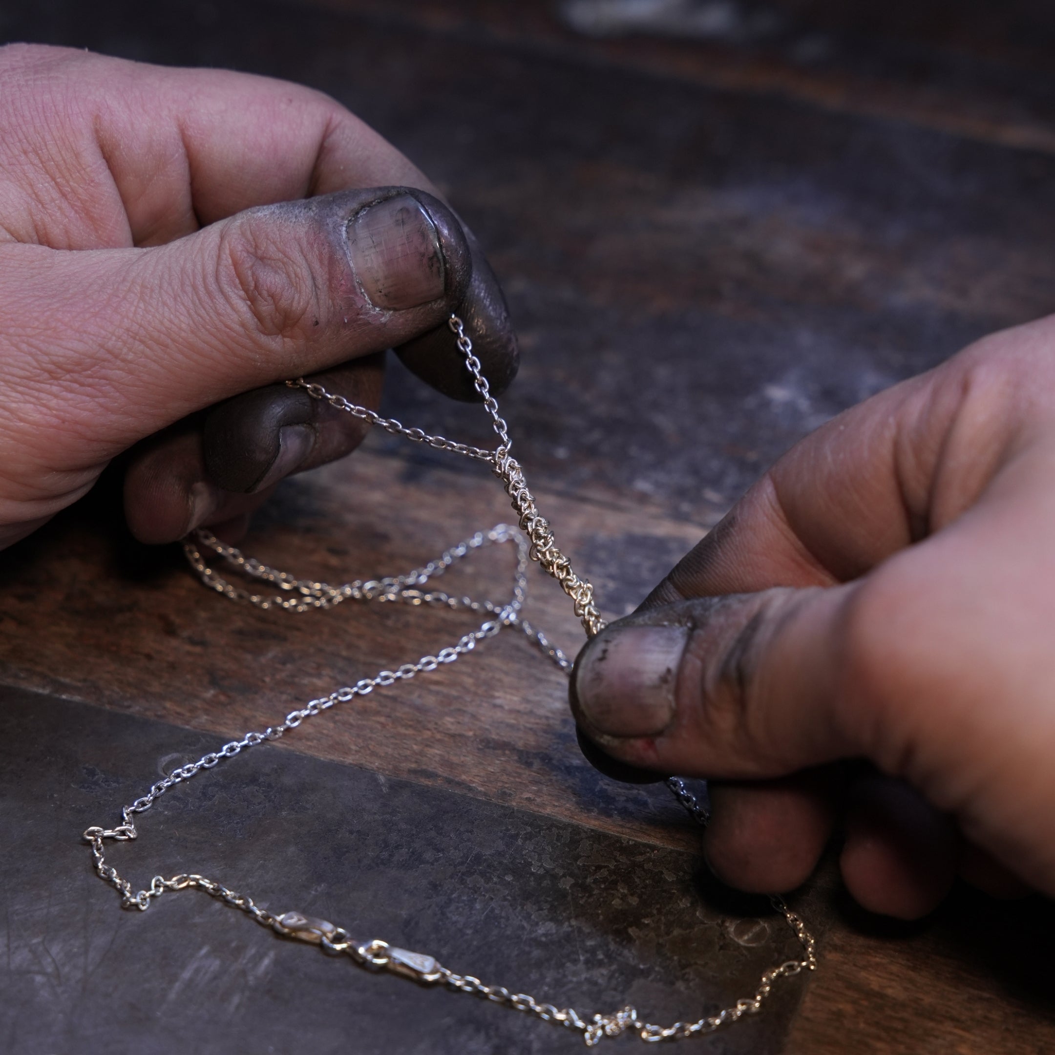 Knot Necklace In Silver
