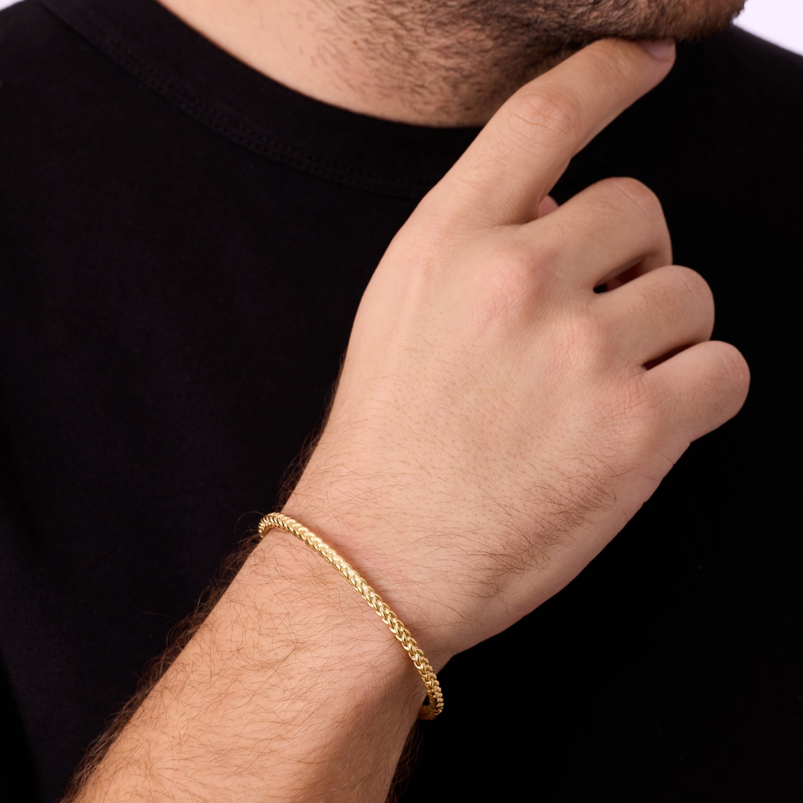 Mesh Bangle In Gold