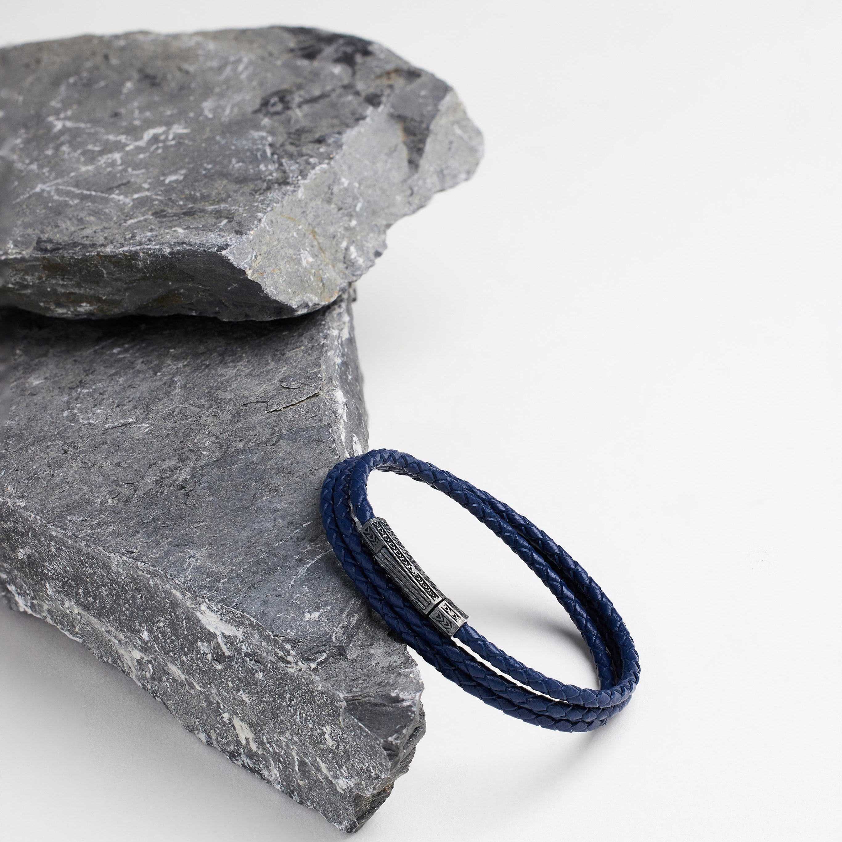 Navy Blue Triple Leather Bracelet In Oxide