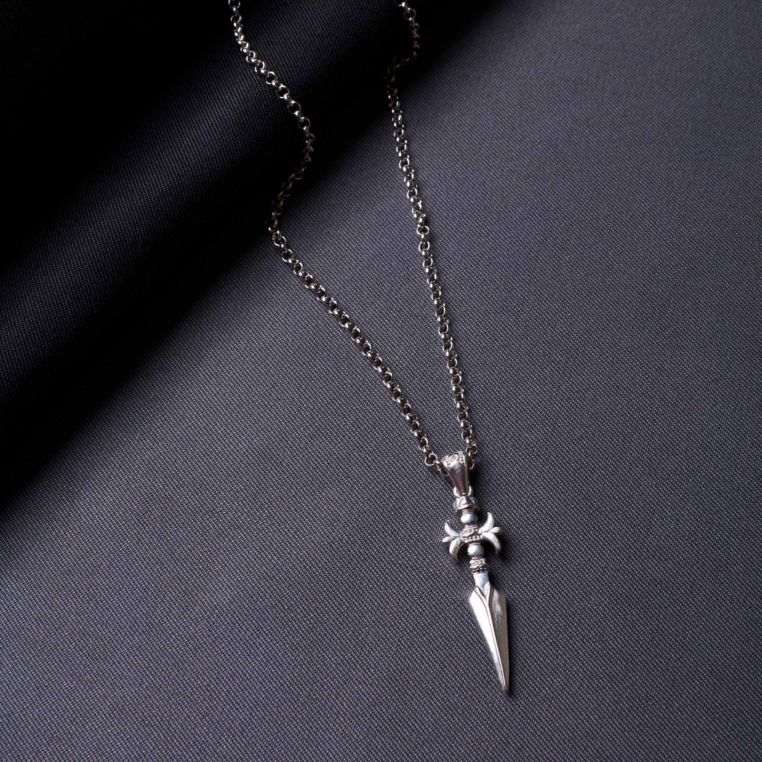 Spear Necklace In Silver