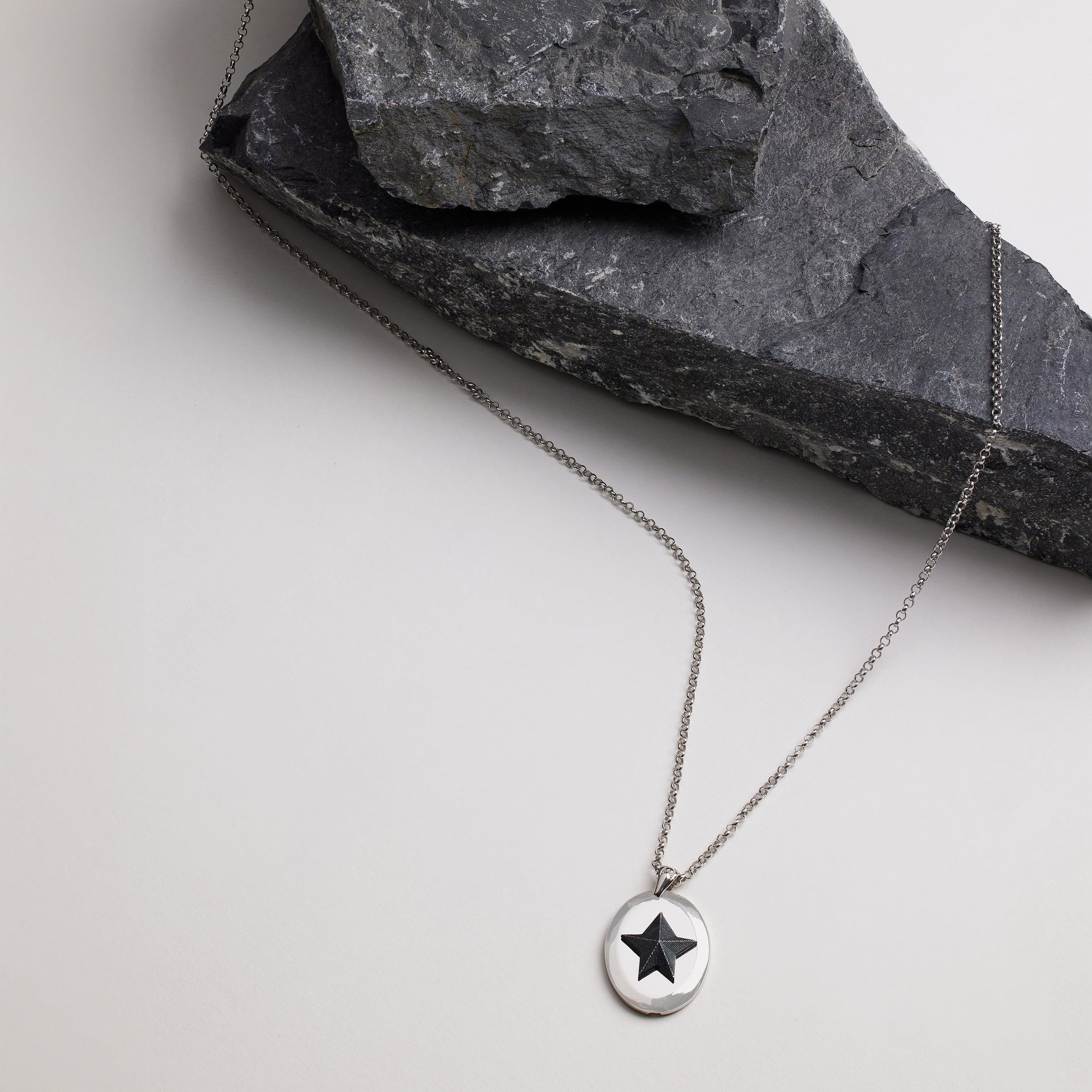 Star Necklace In Silver