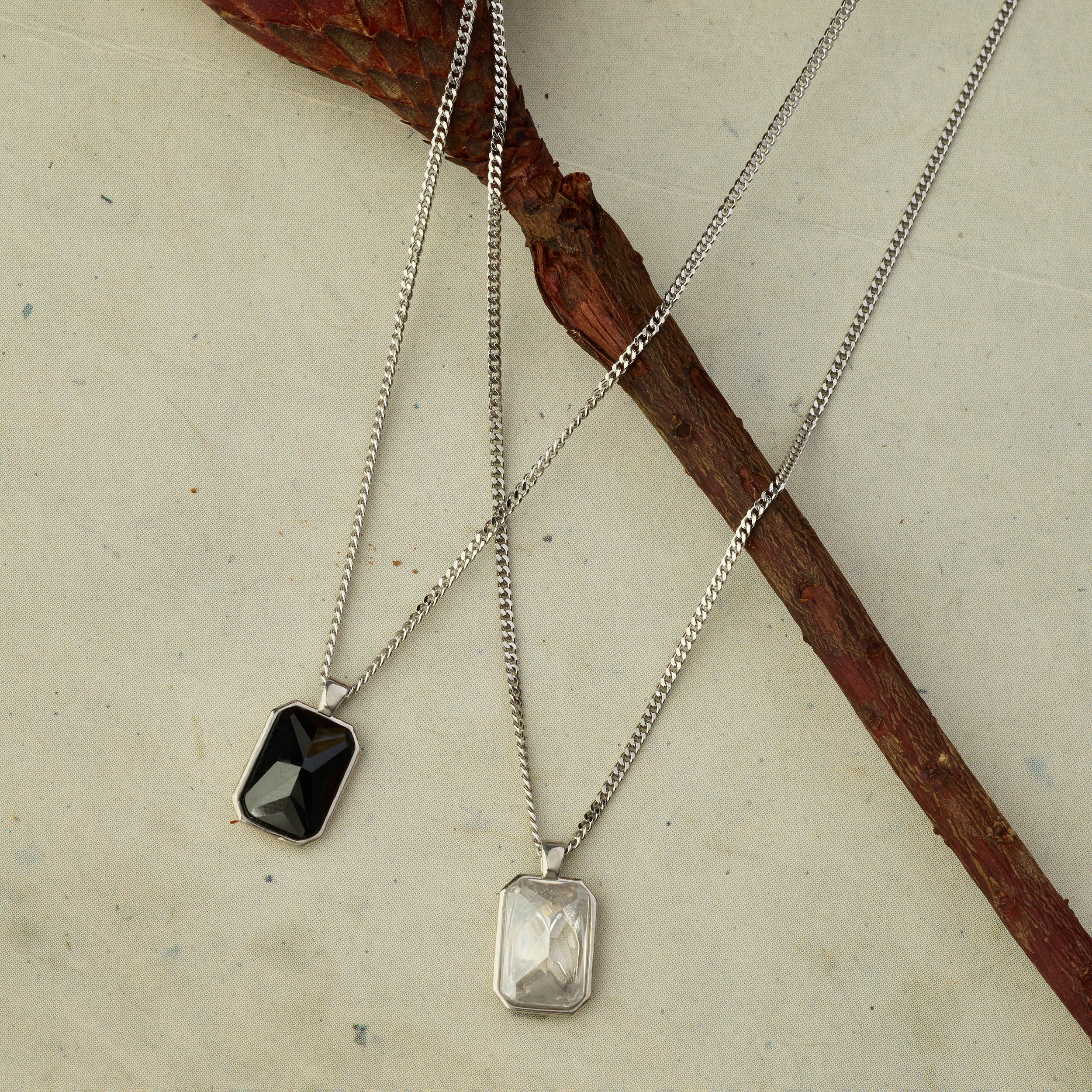 White Baguette Necklace In Silver