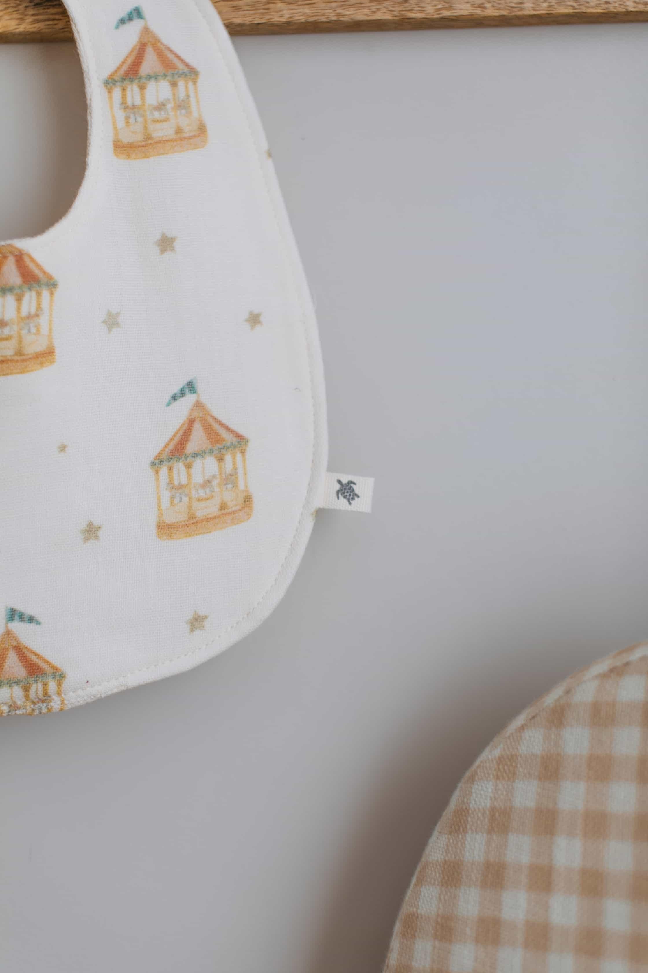 Babybek-Carousel Sıvı Geçi̇rmez Önlük-Mama Önlüğü-2-Milagron.com