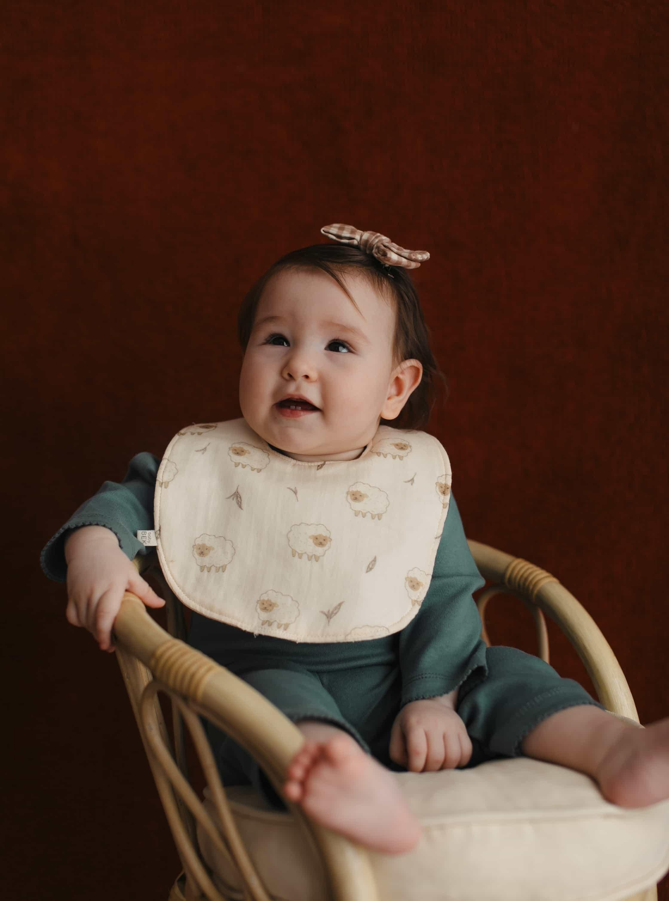 Babybek-Little Lamb Sıvı Geçi̇rmez Önlük-Mama Önlüğü-1-Milagron.com