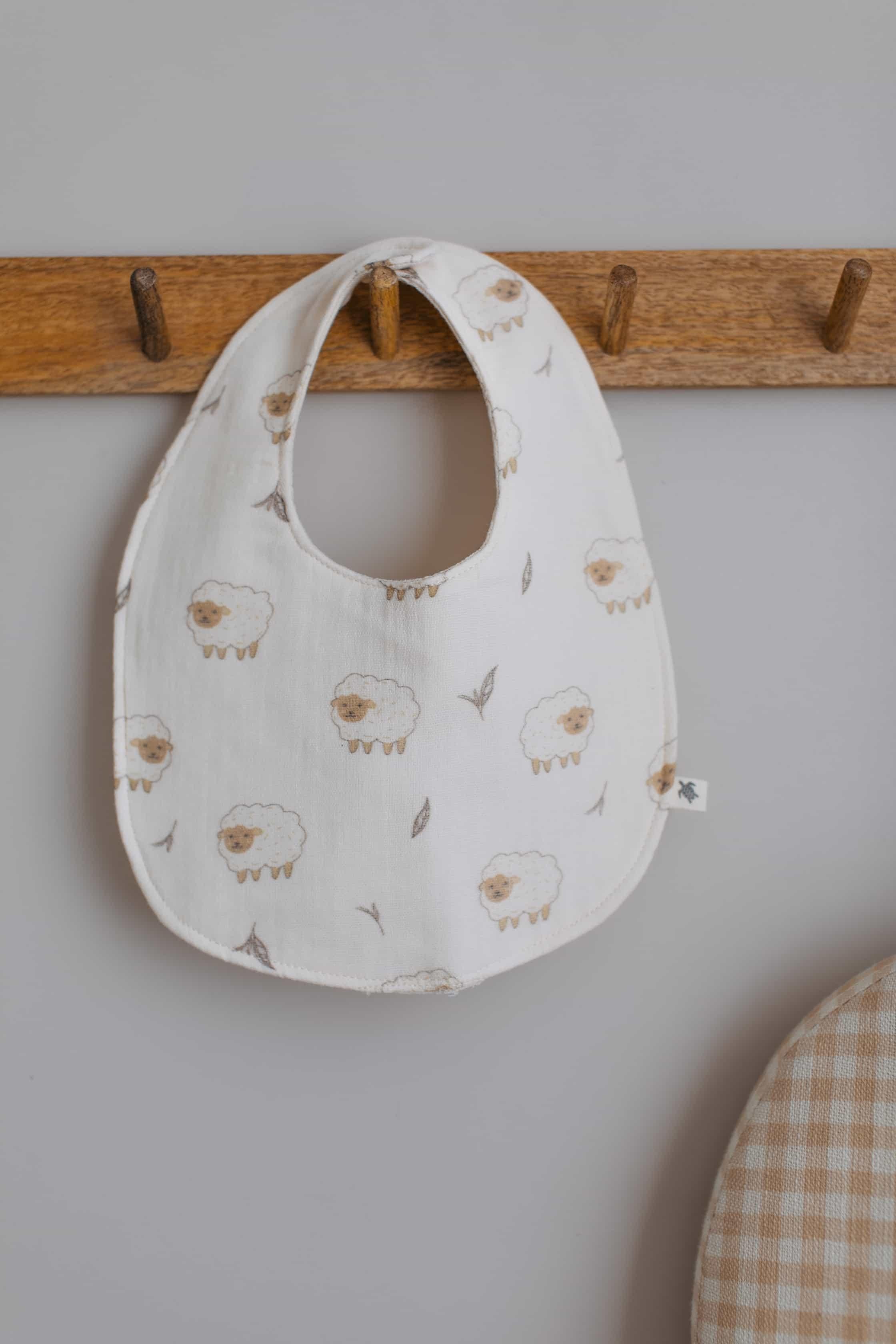 Babybek-Little Lamb Sıvı Geçi̇rmez Önlük-Mama Önlüğü-2-Milagron.com