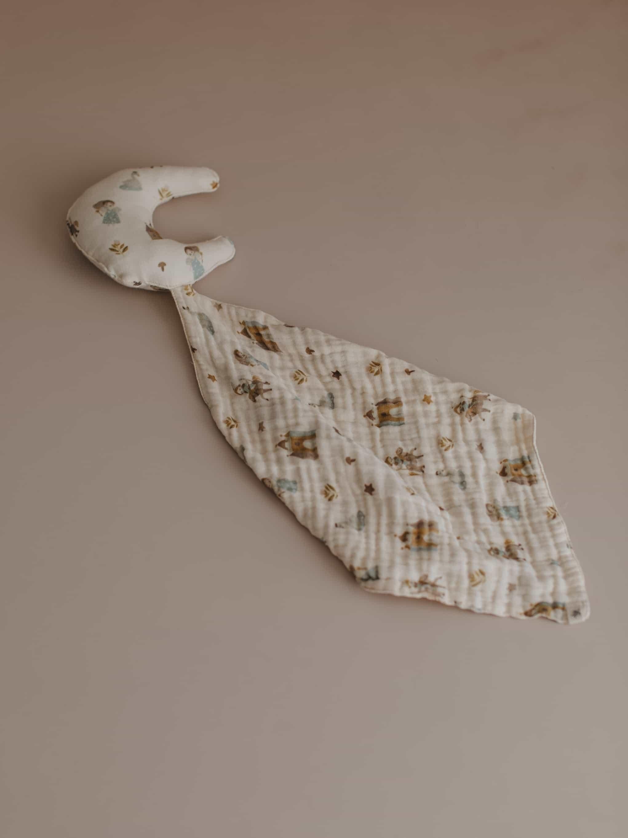 Babybek-Masal Müslin Uyku Arkadaşı Ay-Uyku Arkadaşı-1-Milagron.com