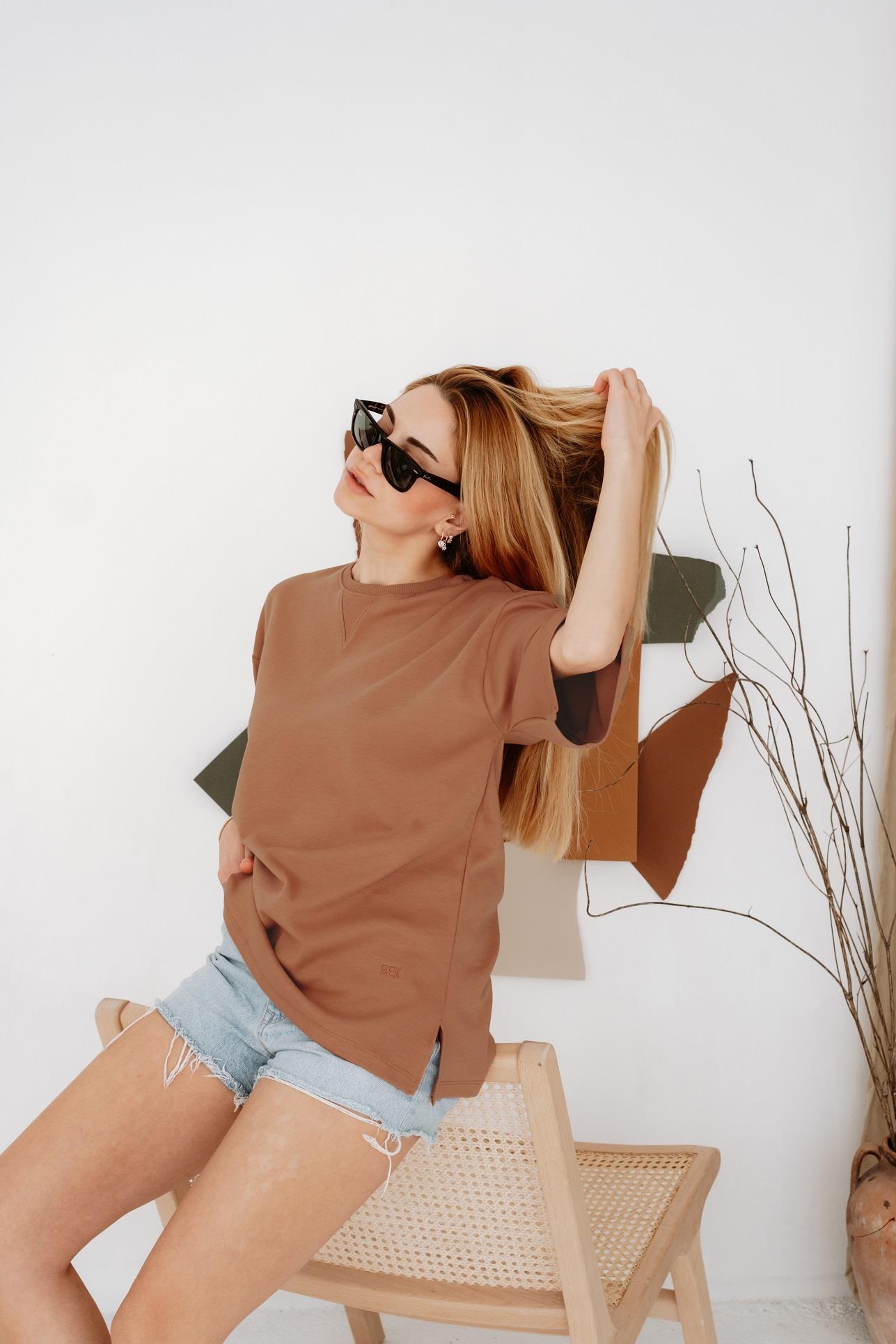 Babybek-Premium Kadın Oversize Kahverengi T Shirt-T-Shirts-1-Milagron.com