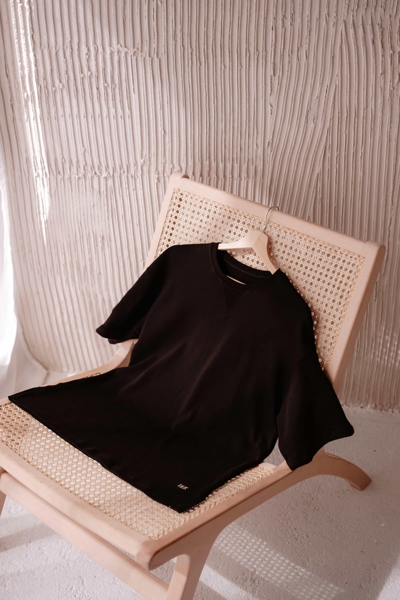 Babybek-Premium Kadın Oversize Siyah T Shirt-T-Shirts-2-Milagron.com