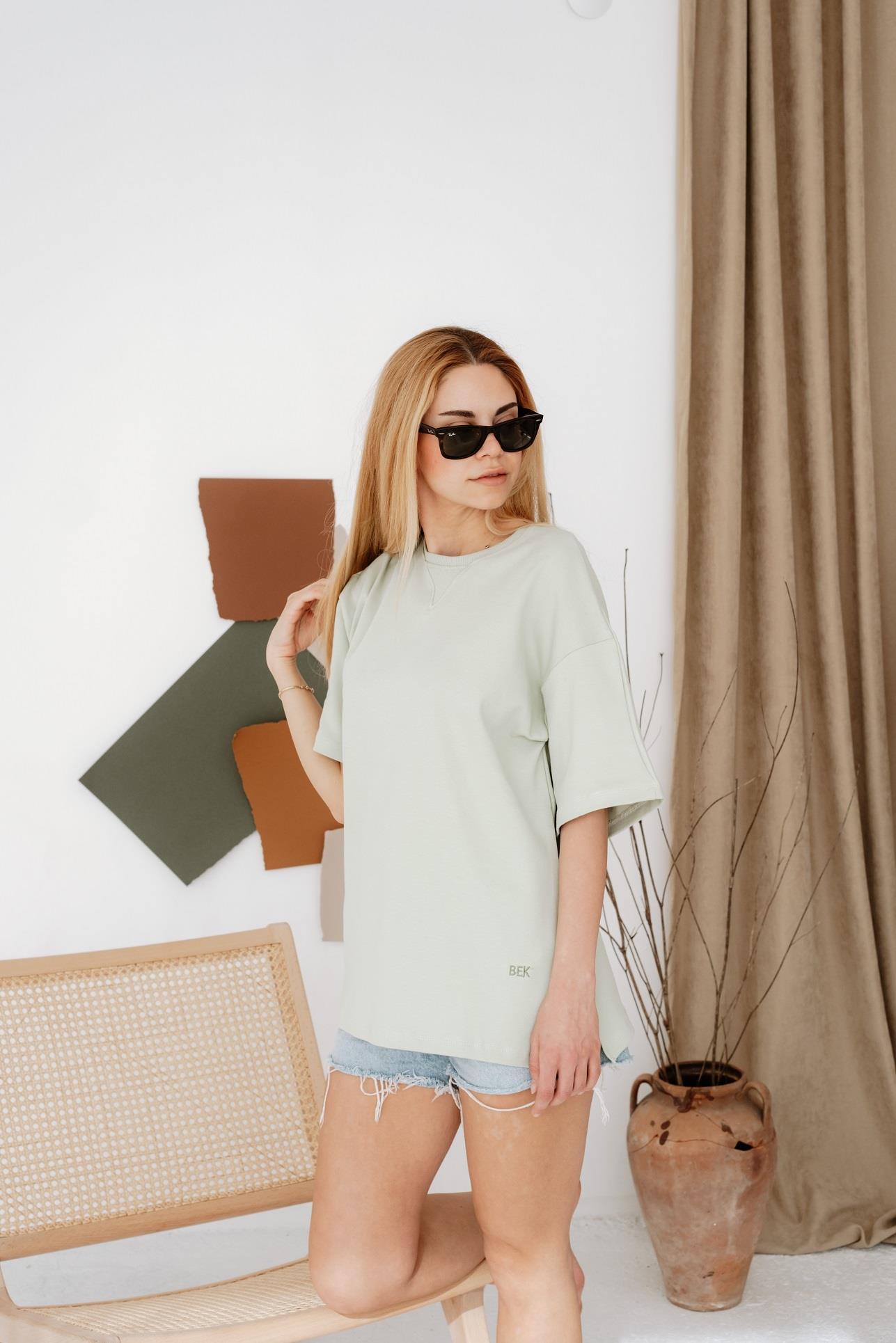 Babybek-Premium Kadın Oversize Su Yeşili T Shirt-T-Shirts-1-Milagron.com