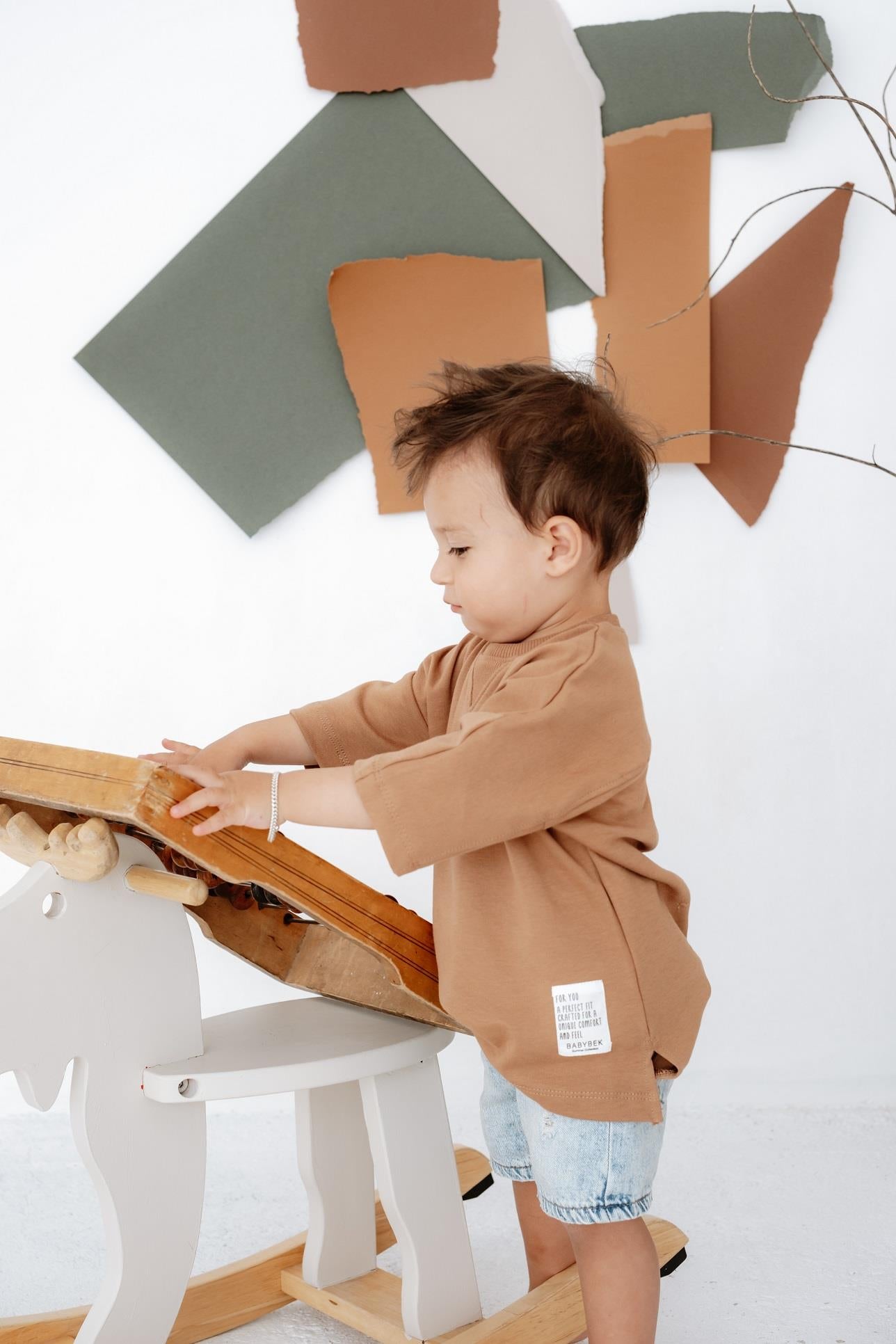 Babybek-Premium Oversize Unisex Çocuk Kahverengi T Shirt-T-Shirts-5-Milagron.com