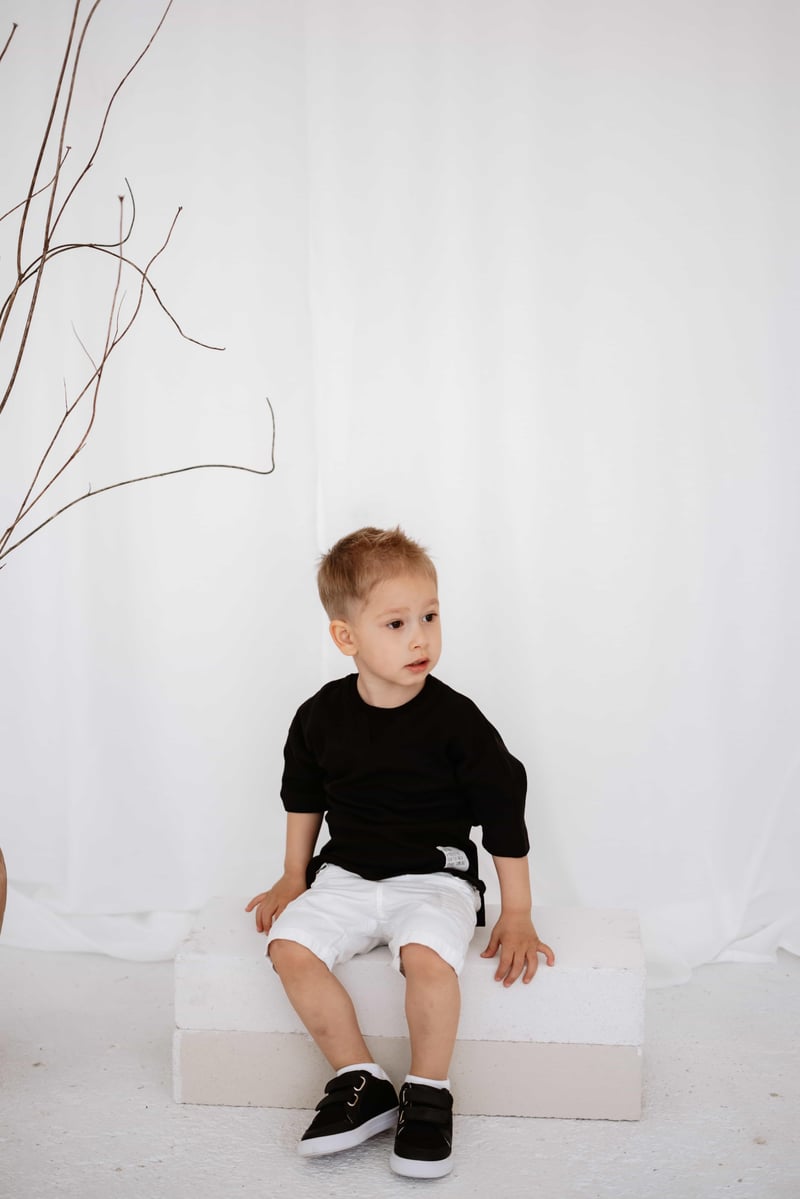 Babybek-Premium Oversize Unisex Çocuk Siyah T Shirt-T-Shirts-3-Milagron.com