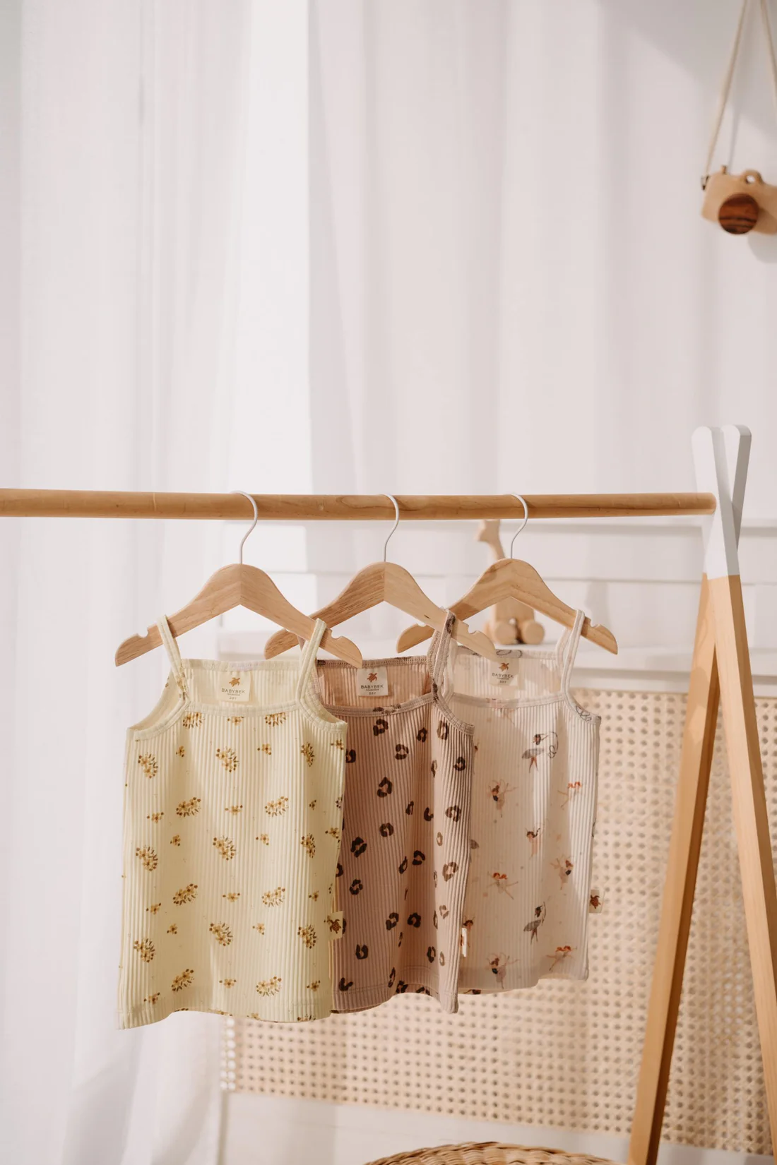 Babybek-Premium Pamuklu 3'lü Kız Çocuk Atlet-Atlet-1-Milagron.com