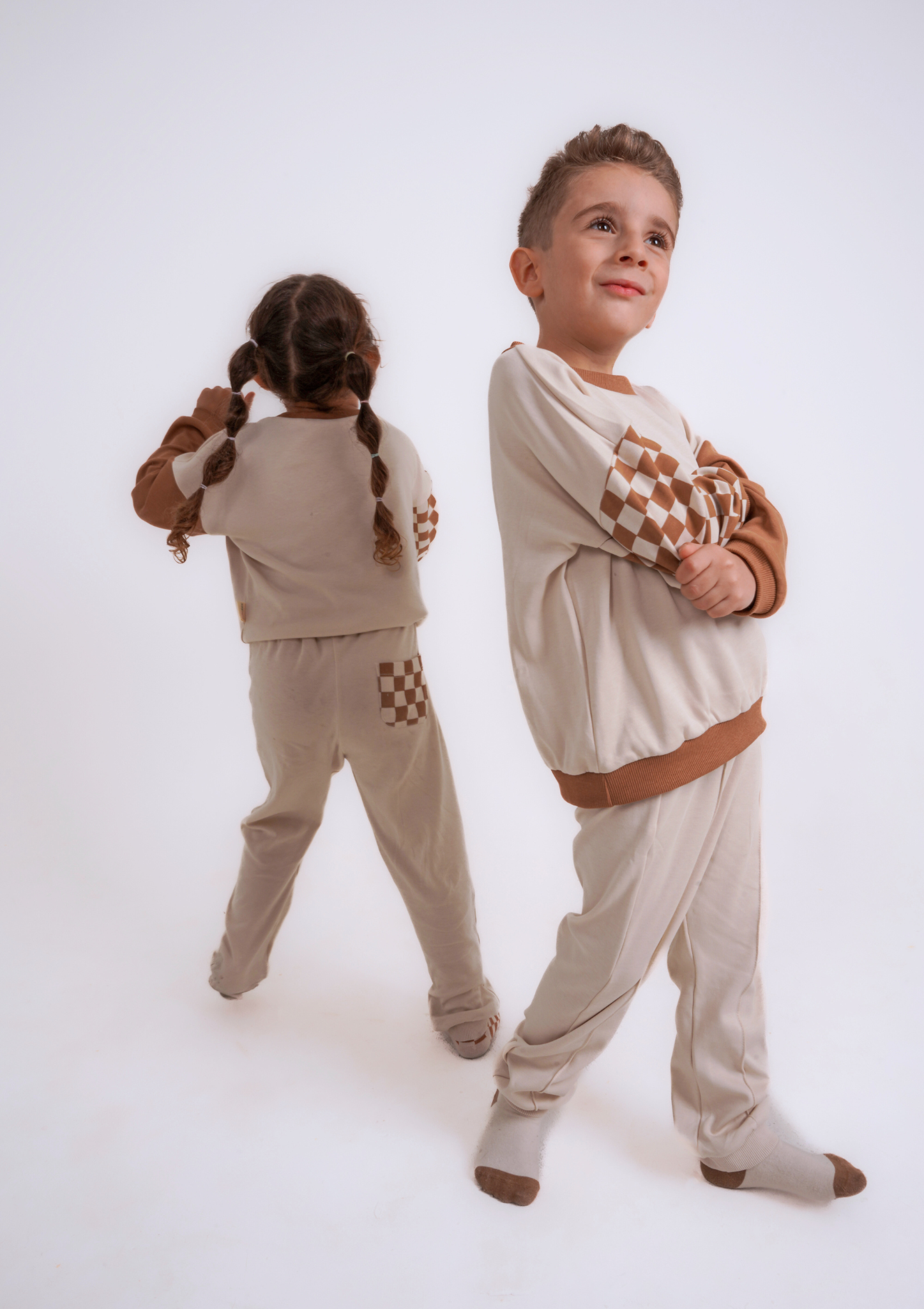 Babybek-Premium Unisex Eşofman Takımı Kahverengi Dama-Alt - Üst Takım-2-Milagron.com