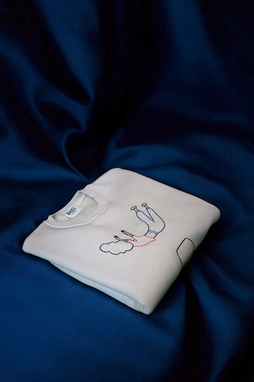 Bael İstanbul-Falling Into Wine Sweatshirt-Sweatshirts & Hoodies-3-Milagron.com