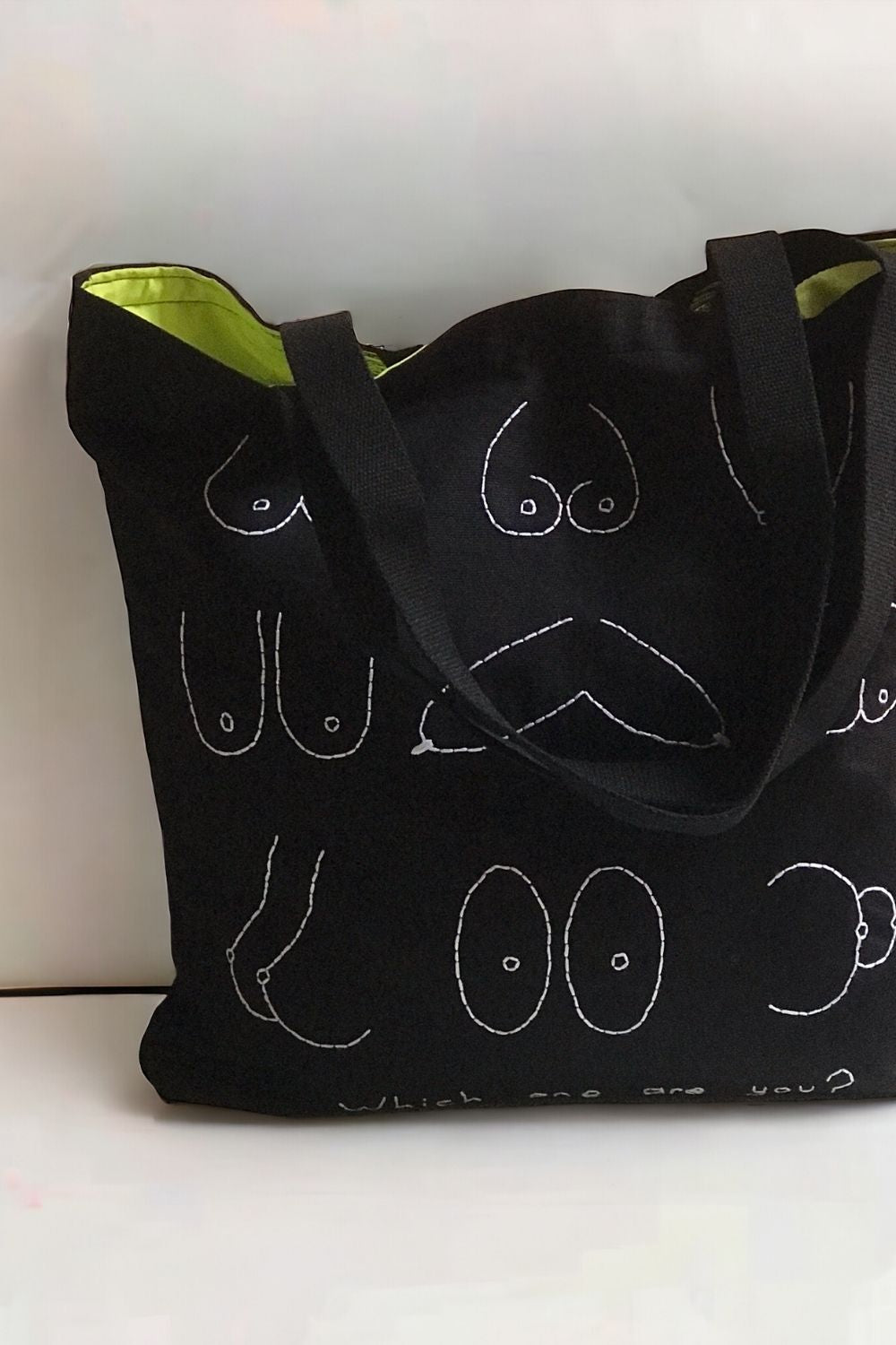 Bael İstanbul-Which One Are You Large Tote Bag Black-Omuz Çantası-4-Milagron.com