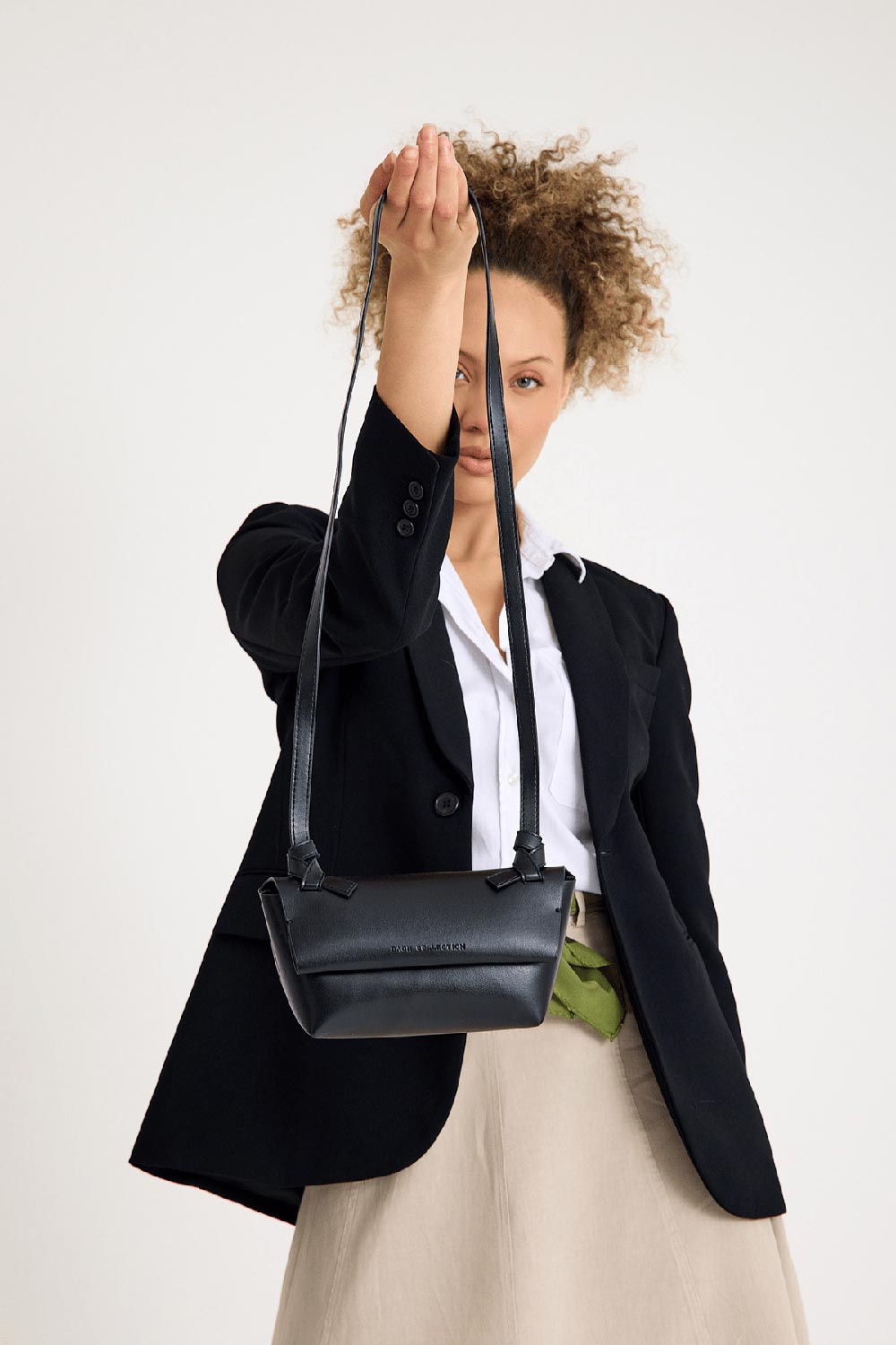 Bagh Collection-Apple Crossbody Bagh Black-Omuz Çantası-5-Milagron.com