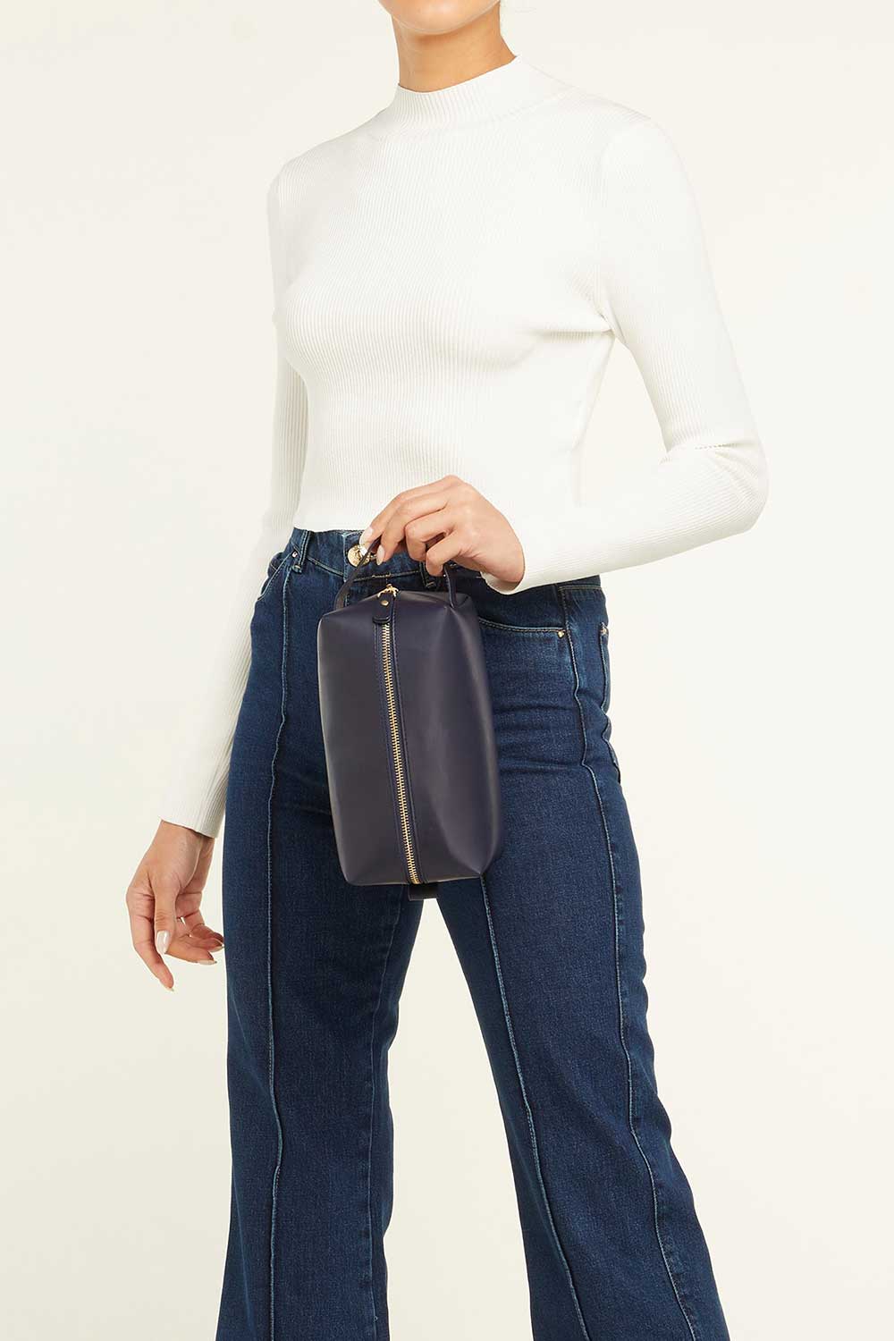 Bagh Collection-Rover Washbag Dark Blue-El Çantası-5-Milagron.com