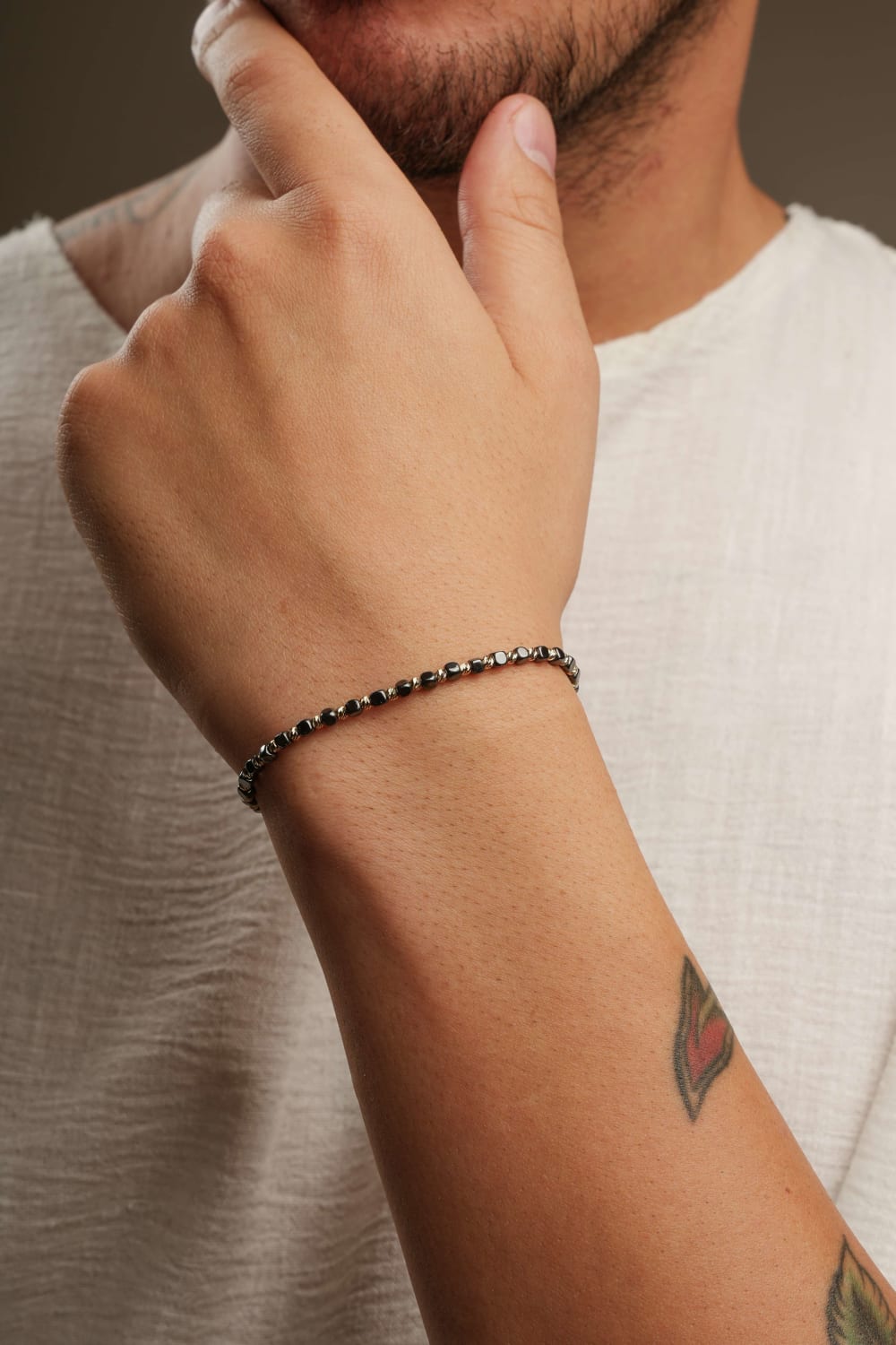 Başbuğ Mücevher-14 Ayar Altın Dorikalı Hematit Bileklik-Bileklik-2-Milagron.com