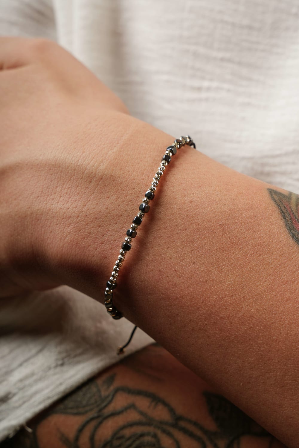 Başbuğ Mücevher-14 Ayar Altın Dorikalı Hematit Bileklik-Bileklik-2-Milagron.com