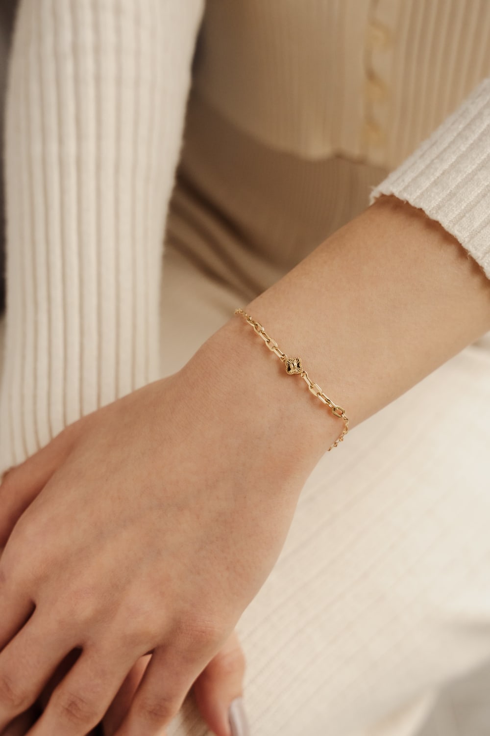 Başbuğ Mücevher-14 Ayar Altın Minimal Yonca Bileklik-Bileklik-4-Milagron.com