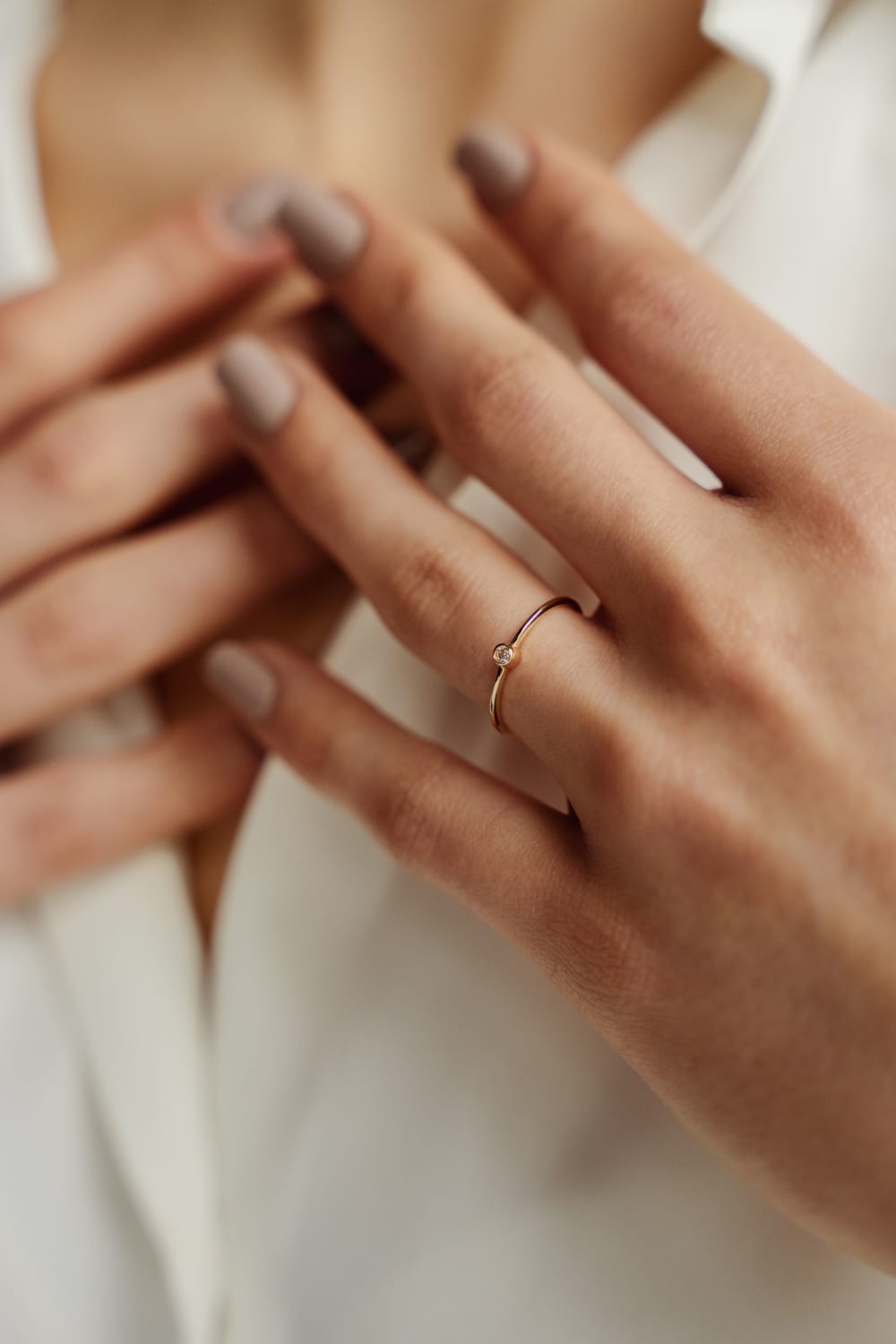 Başbuğ Mücevher-14 Ayar Altın Taşlı Minimal Yüzük-Yüzük-1-Milagron.com