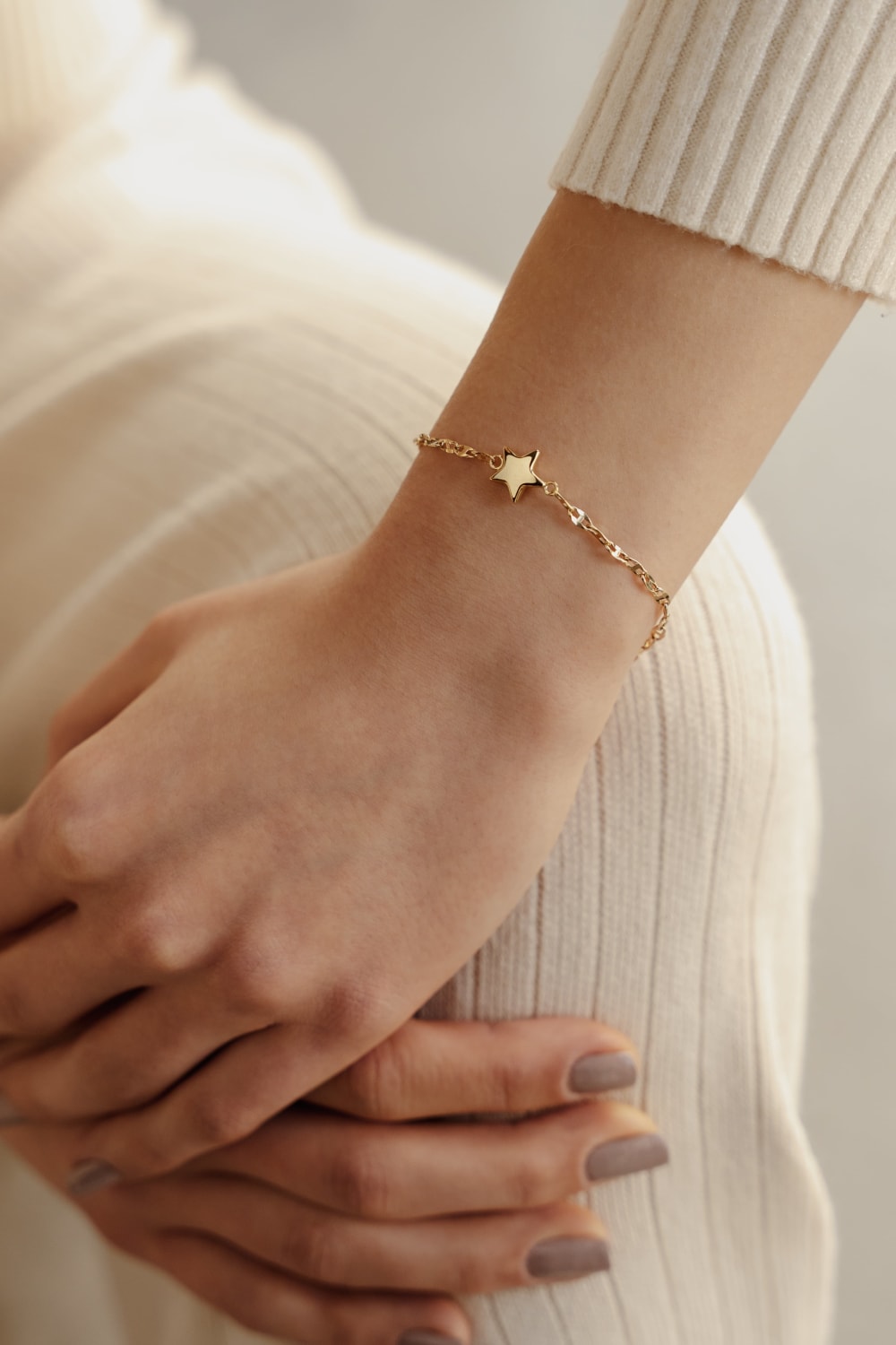 Başbuğ Mücevher-14 Ayar Altın Yıldız Bileklik-Bileklik-1-Milagron.com